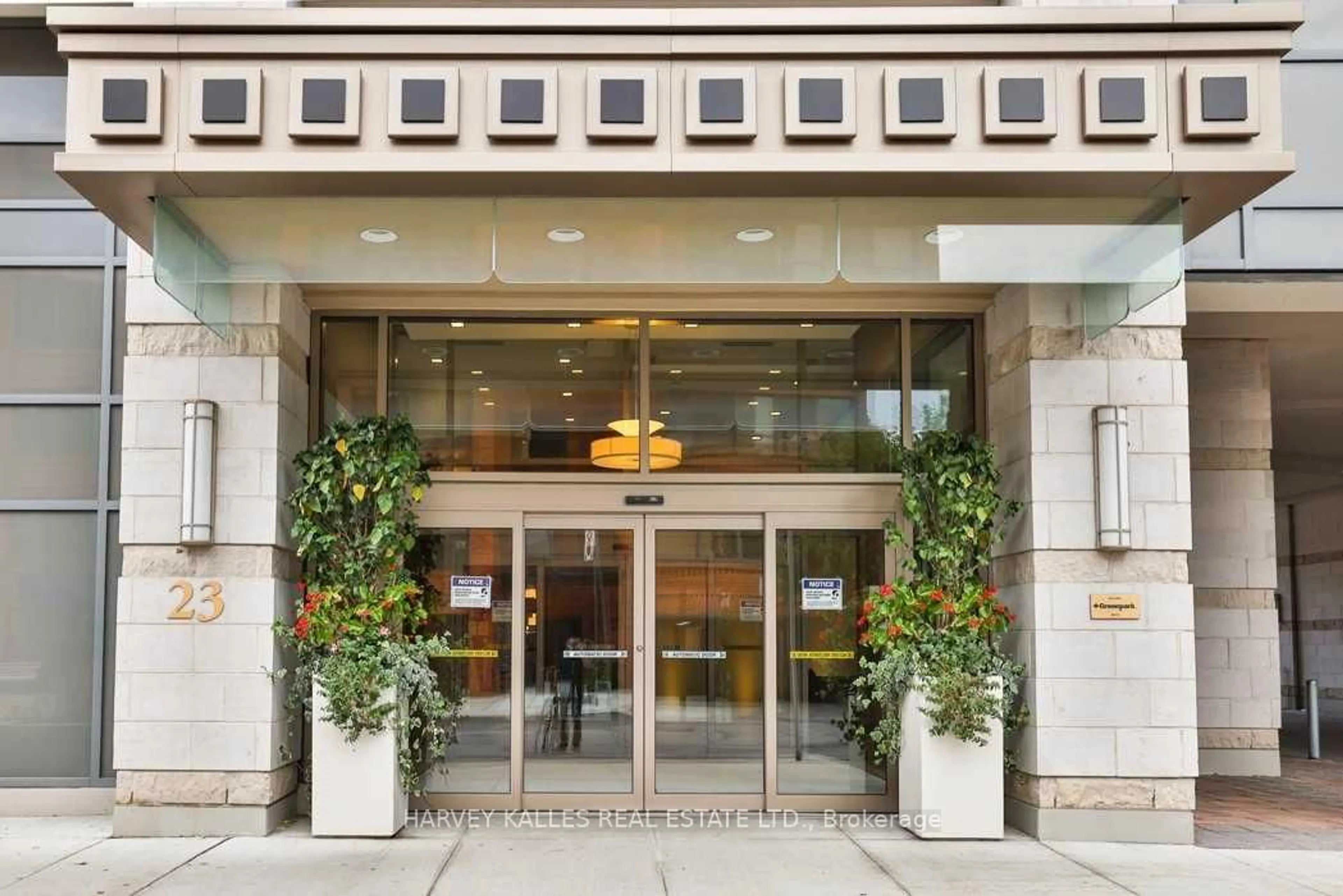 Lobby for 23 Glebe Rd #709, Toronto Ontario M5P 0A1