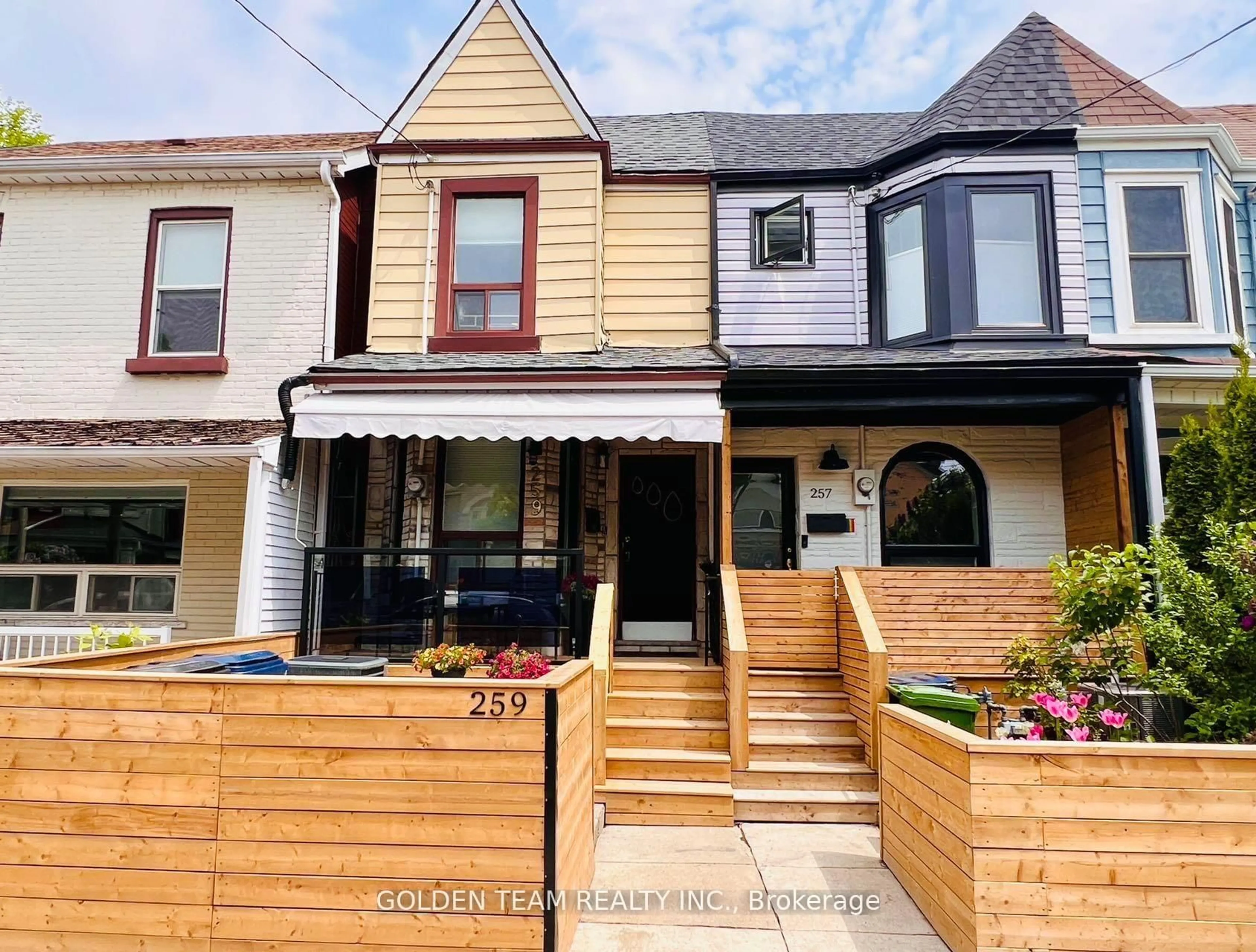 Unknown for 259 Claremont St, Toronto Ontario M6J 2N1