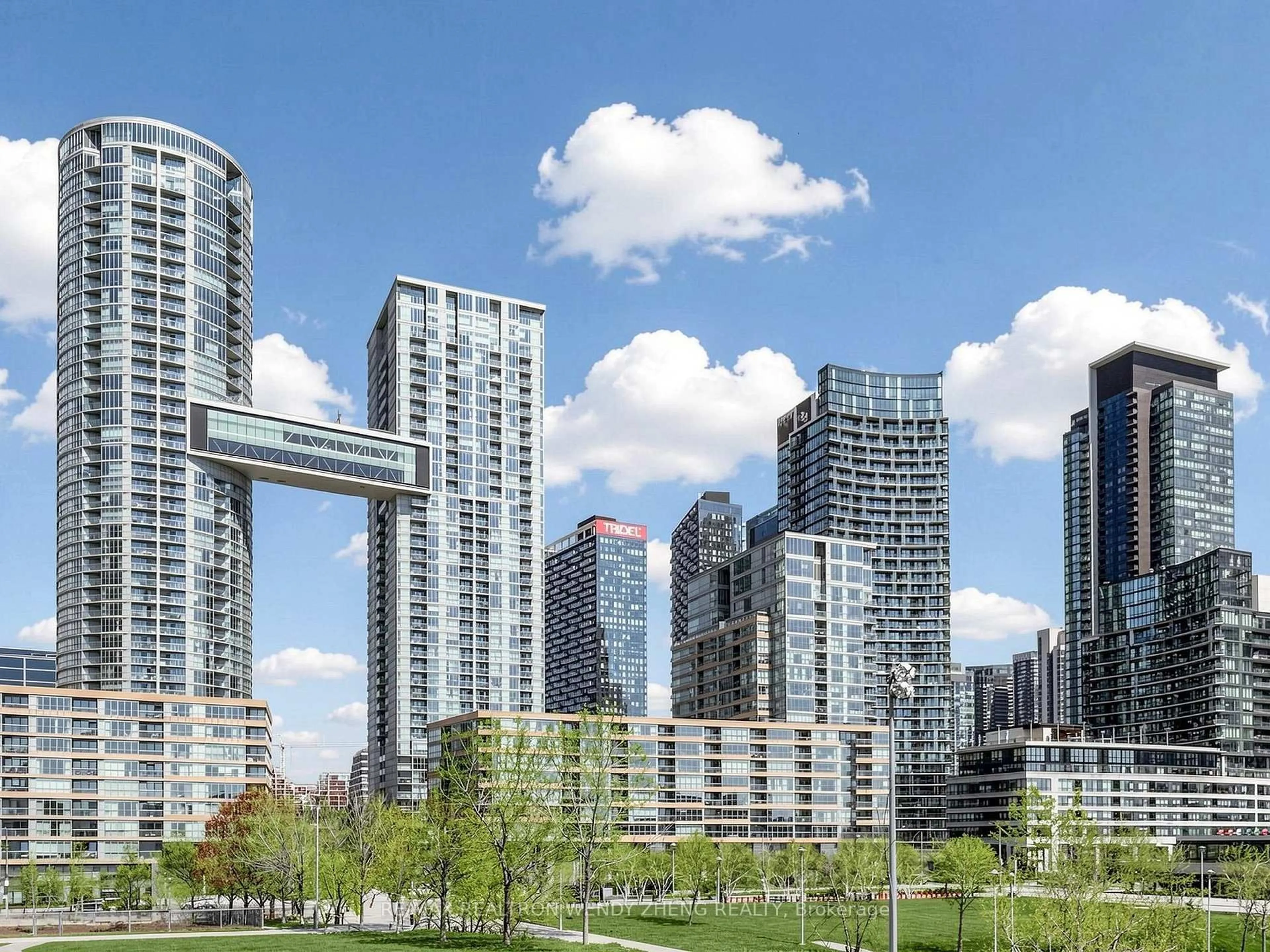 Unknown for 10 Capreol Crt #1055, Toronto Ontario M5V 4B3