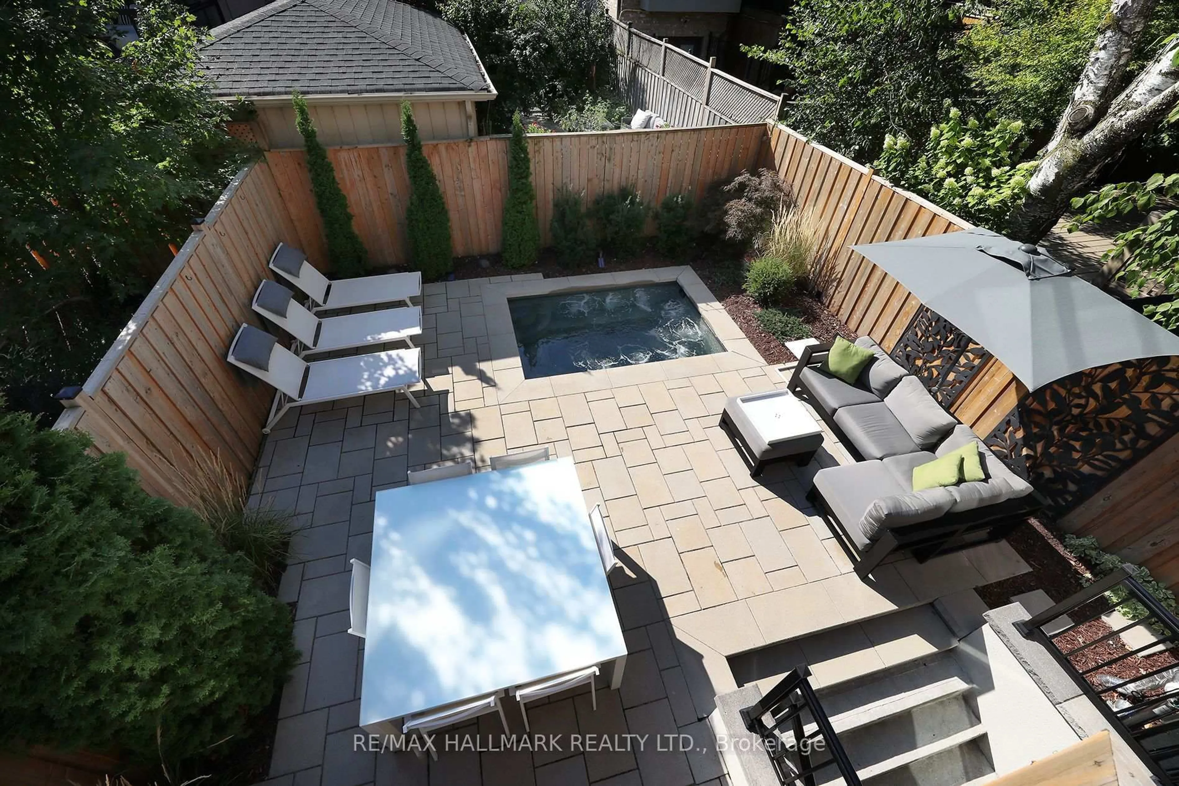 Patio, unknown for 159 Roe Ave, Toronto Ontario M5M 2J1
