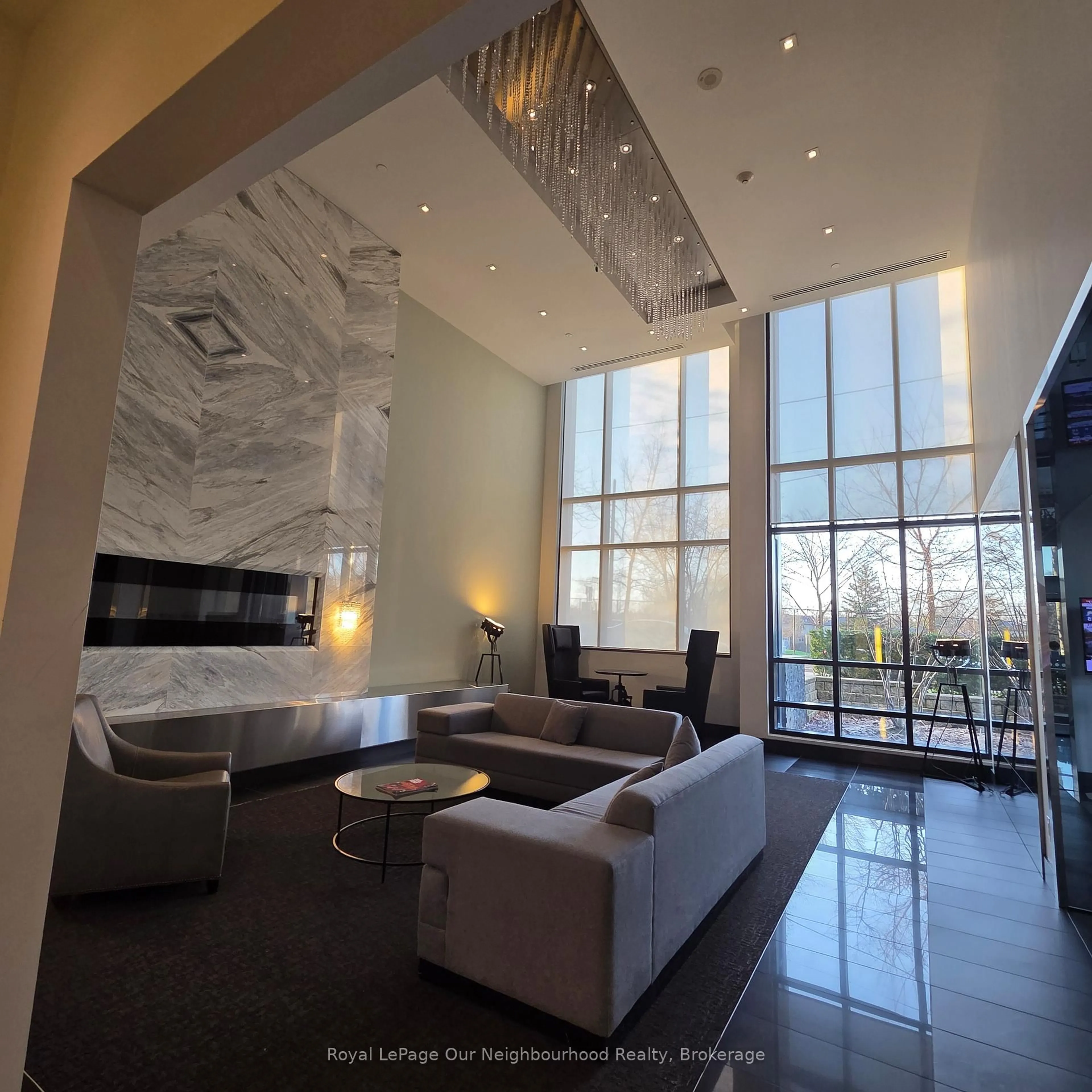 Lobby for 399 Spring Garden Ave #112, Toronto Ontario M2N 3H6