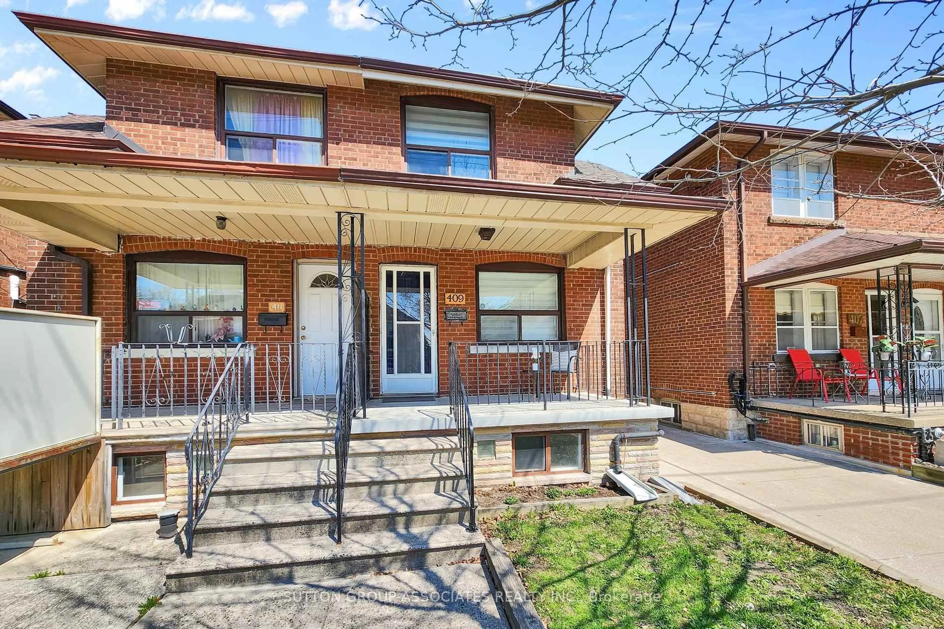 Home with brick exterior material, street for 409 Christie St, Toronto Ontario M6G 3C5