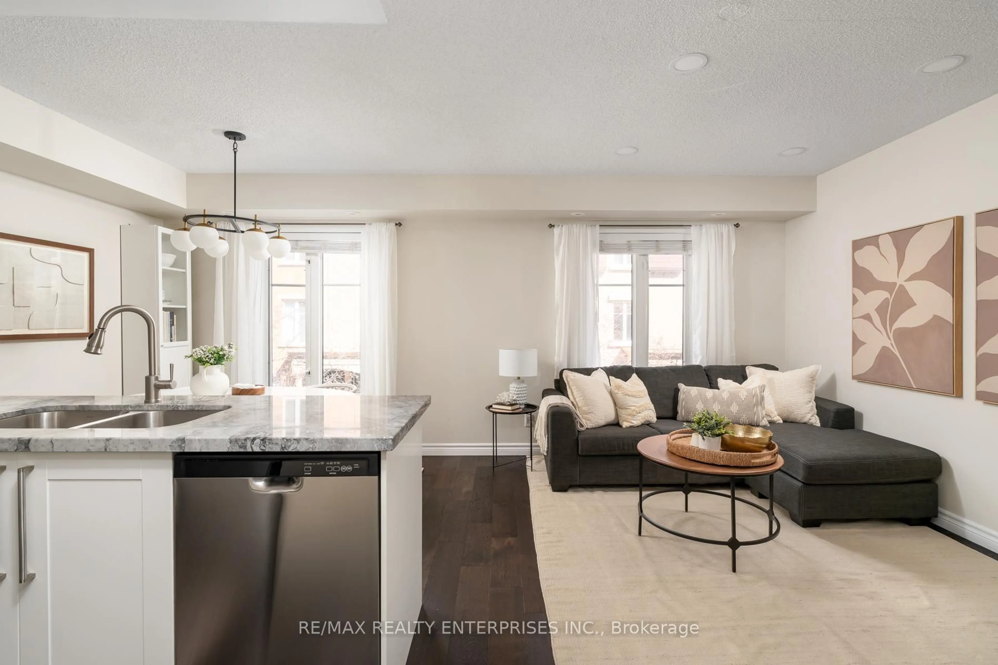 Open concept kitchen, unknown for 50 East Liberty St #1126, Toronto Ontario M6K 3P3