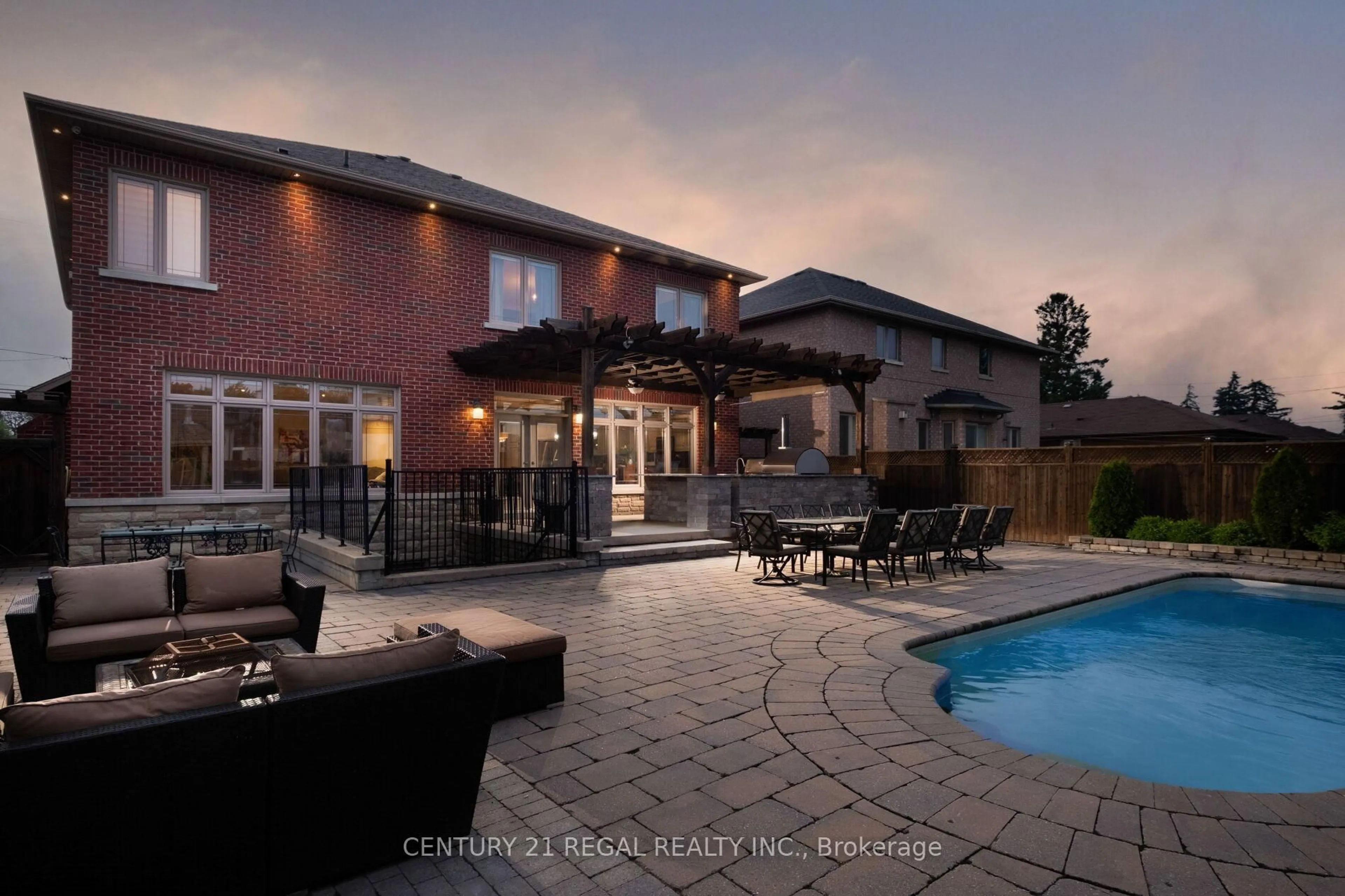 Patio, unknown for 127 Sultana Ave, Toronto Ontario M6A 1T6