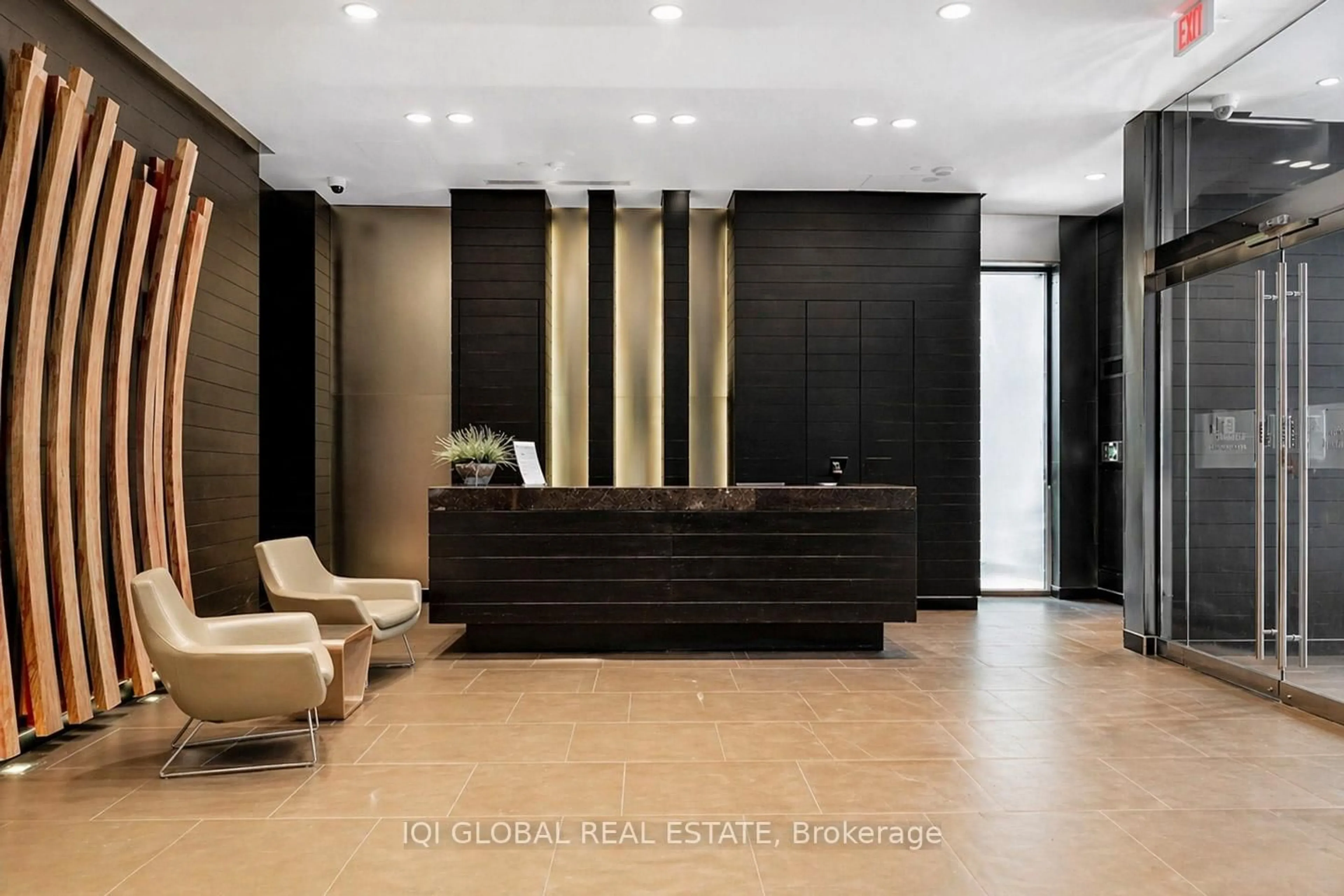 Lobby for 478 King St #406, Toronto Ontario M5V 0A8