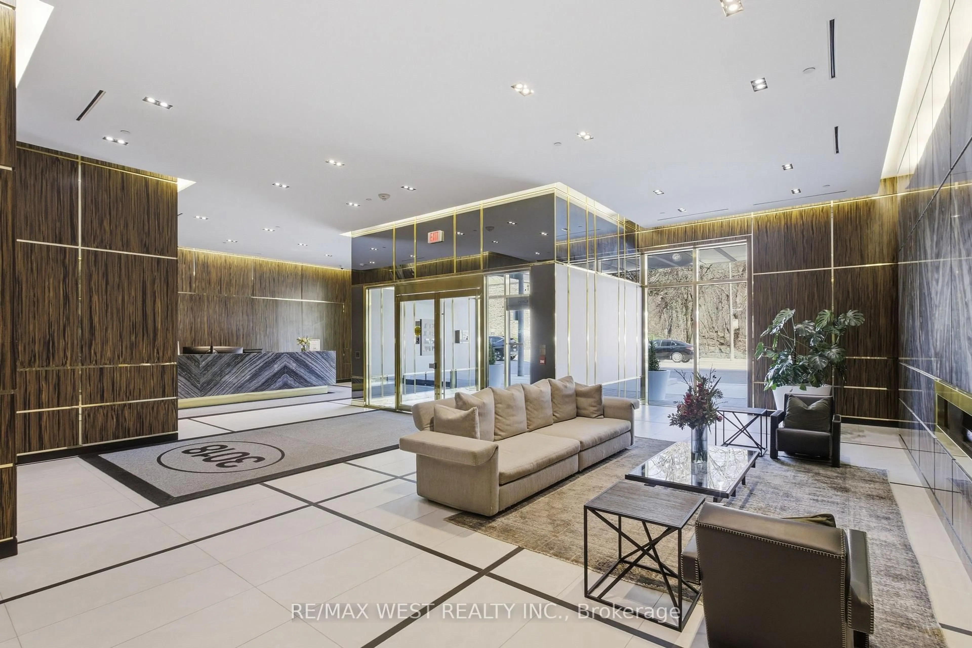 Lobby for 3018 Yonge St #617, Toronto Ontario M4N 2K8