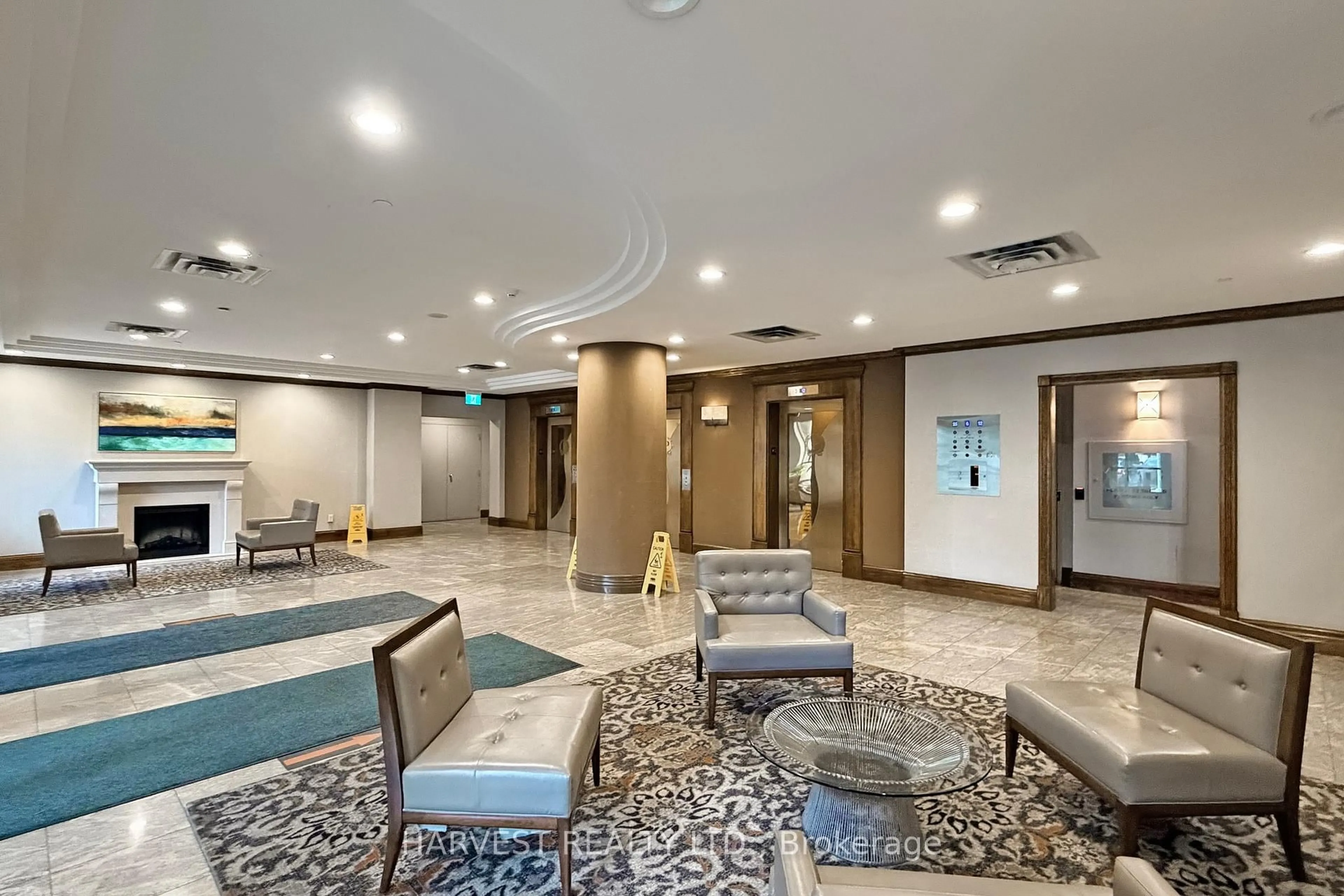 Lobby for 1 Pemberton Ave #908, Toronto Ontario M2M 4L9