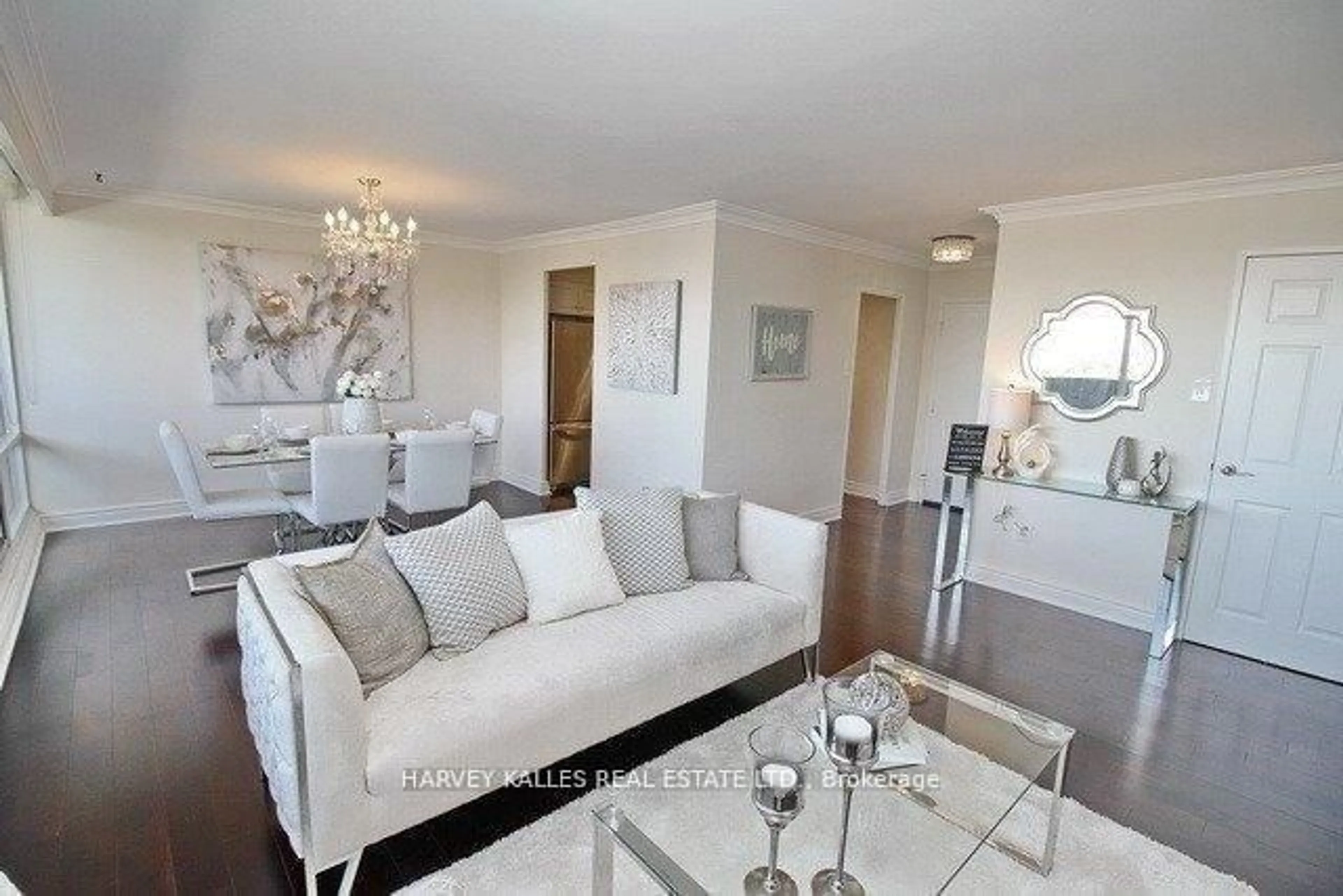 Living room with furniture, unknown for 3555 Bathurst St #602, Toronto Ontario M6A 2Y8