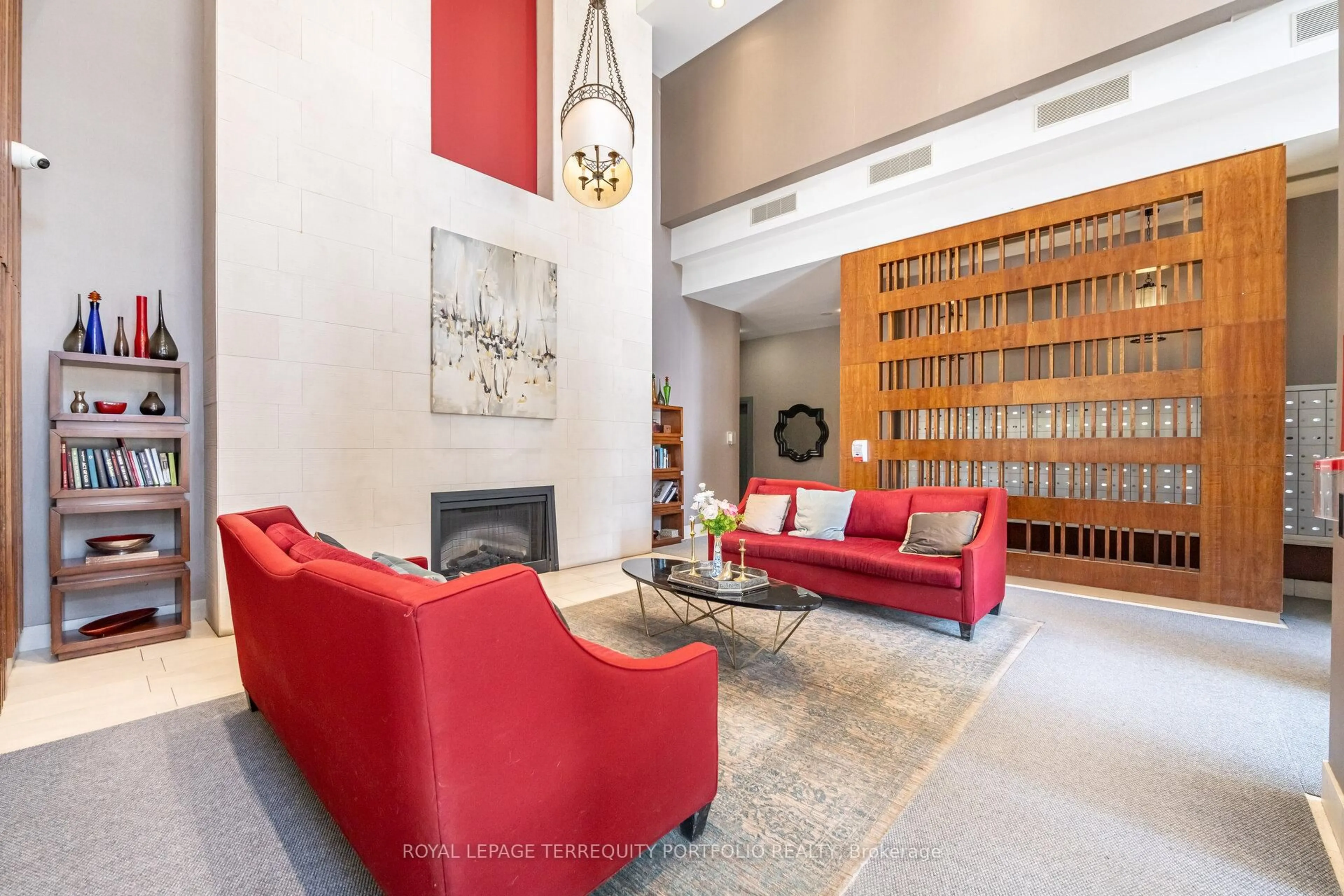 Lobby for 18 Kenaston Gdns #1208, Toronto Ontario M2K 3C7