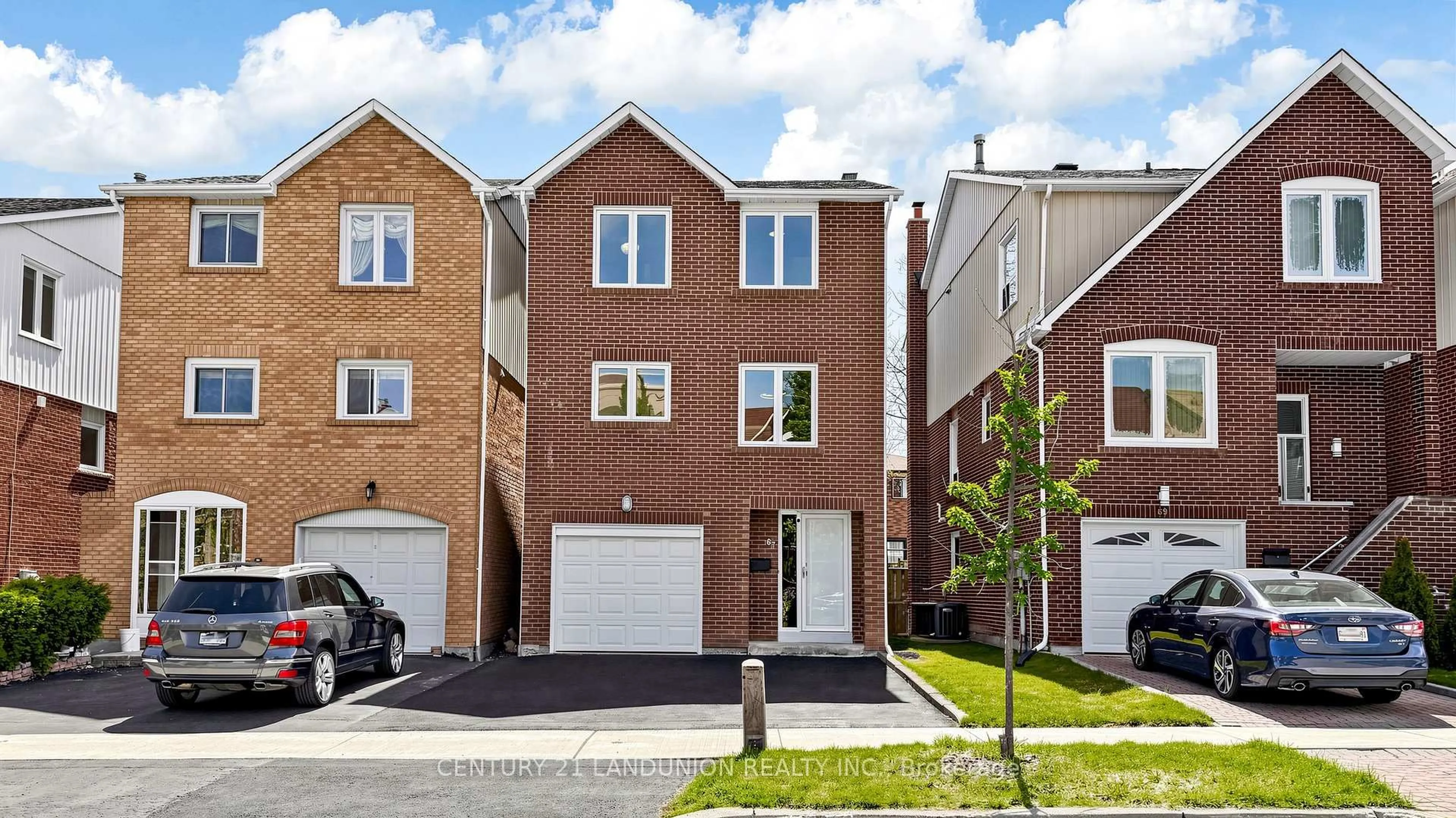 Home with brick exterior material, street for 67 Carnival Crt, Toronto Ontario M2R 3T7