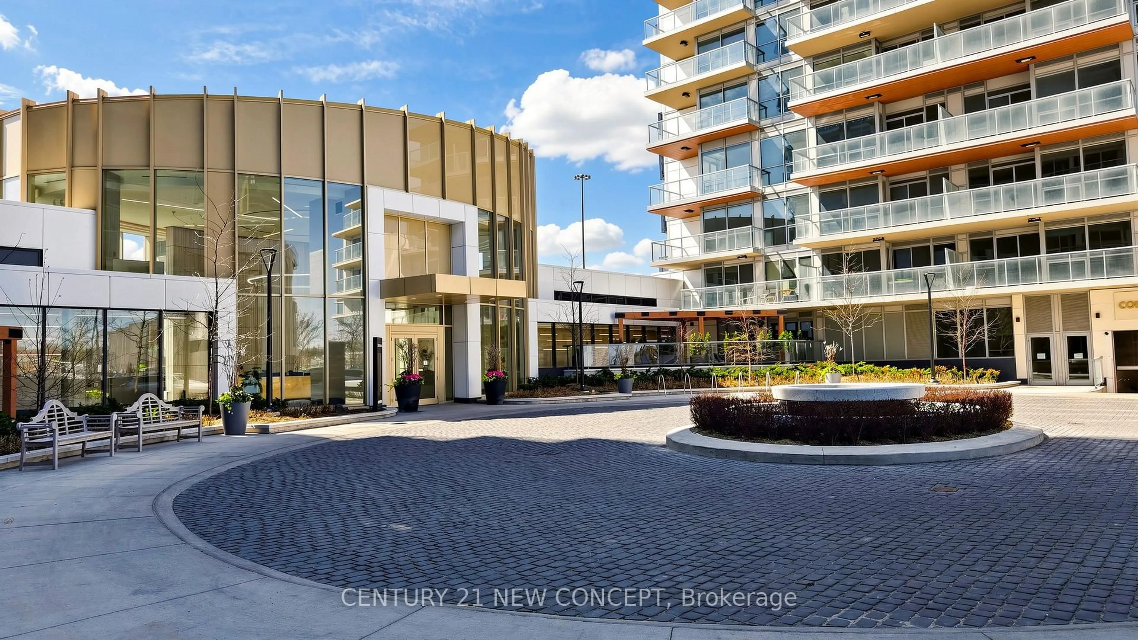 Unknown for 25 McMahon Dr, Toronto Ontario M2K 0J1