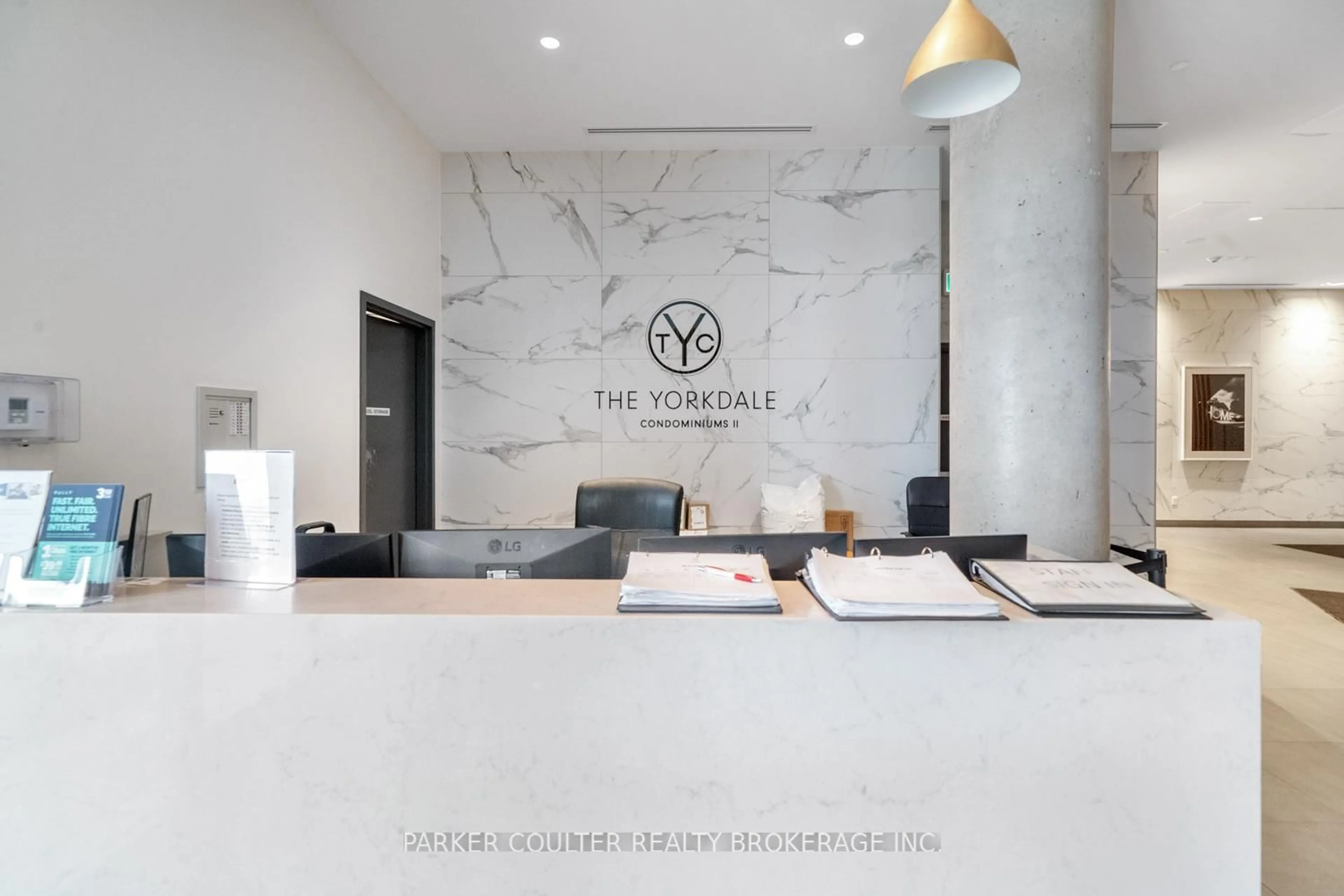 Lobby for 120 Varna Dr #606, Toronto Ontario M6A 0B3