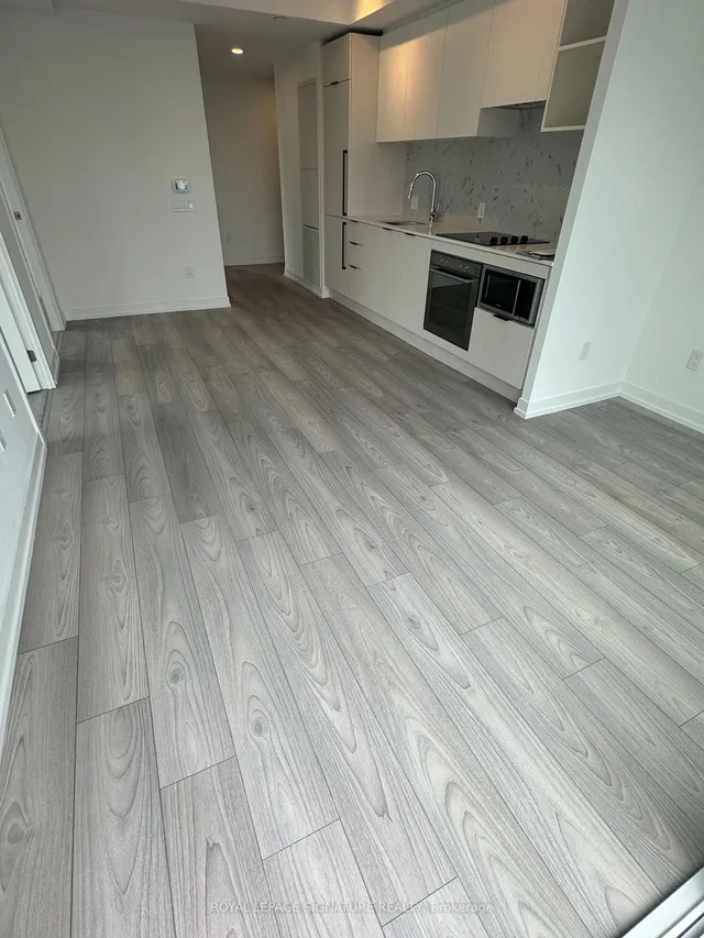 82 Dalhousie St #3307, Toronto 3