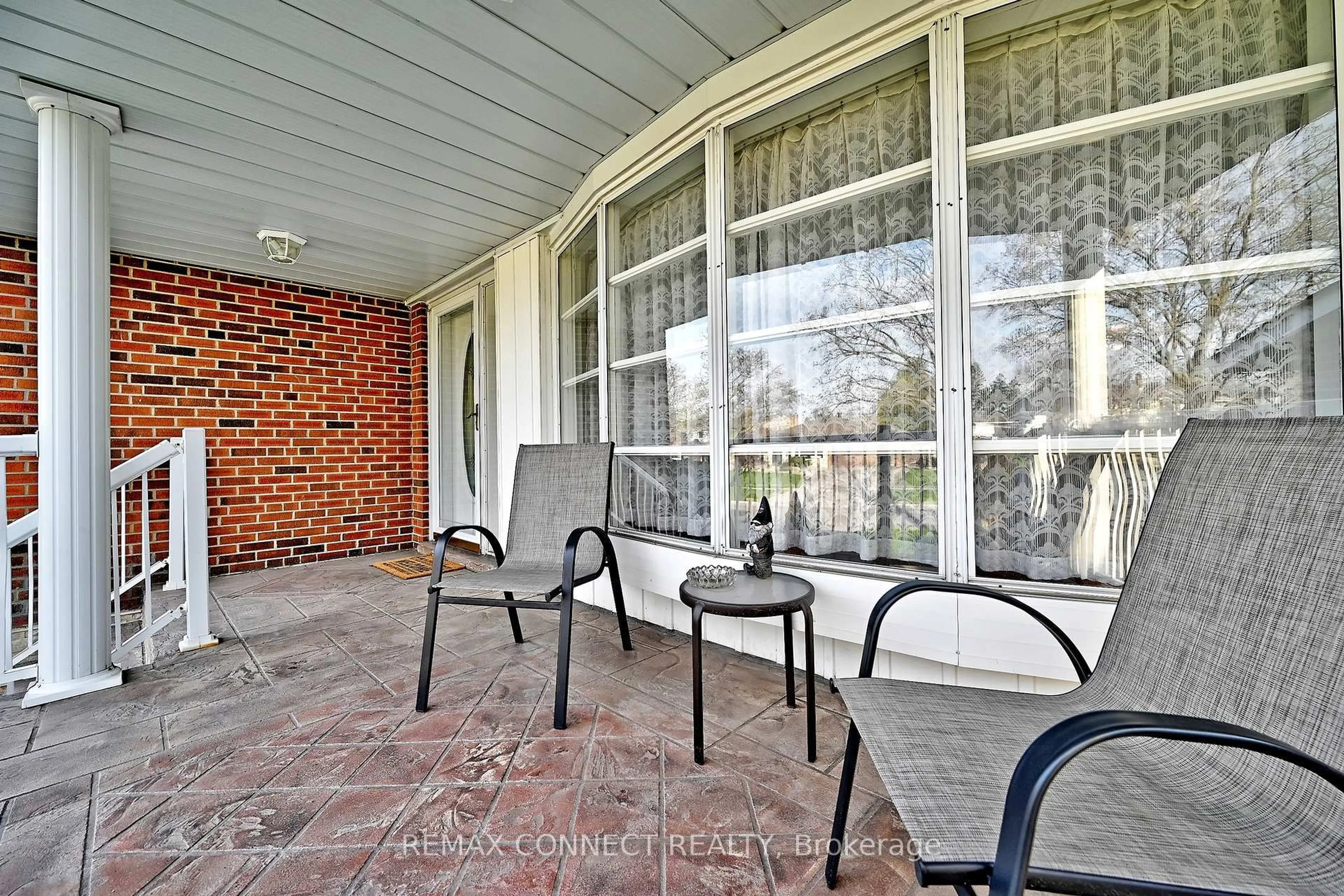 Patio, unknown for 60 Brian Dr, Toronto Ontario M2J 3Y3