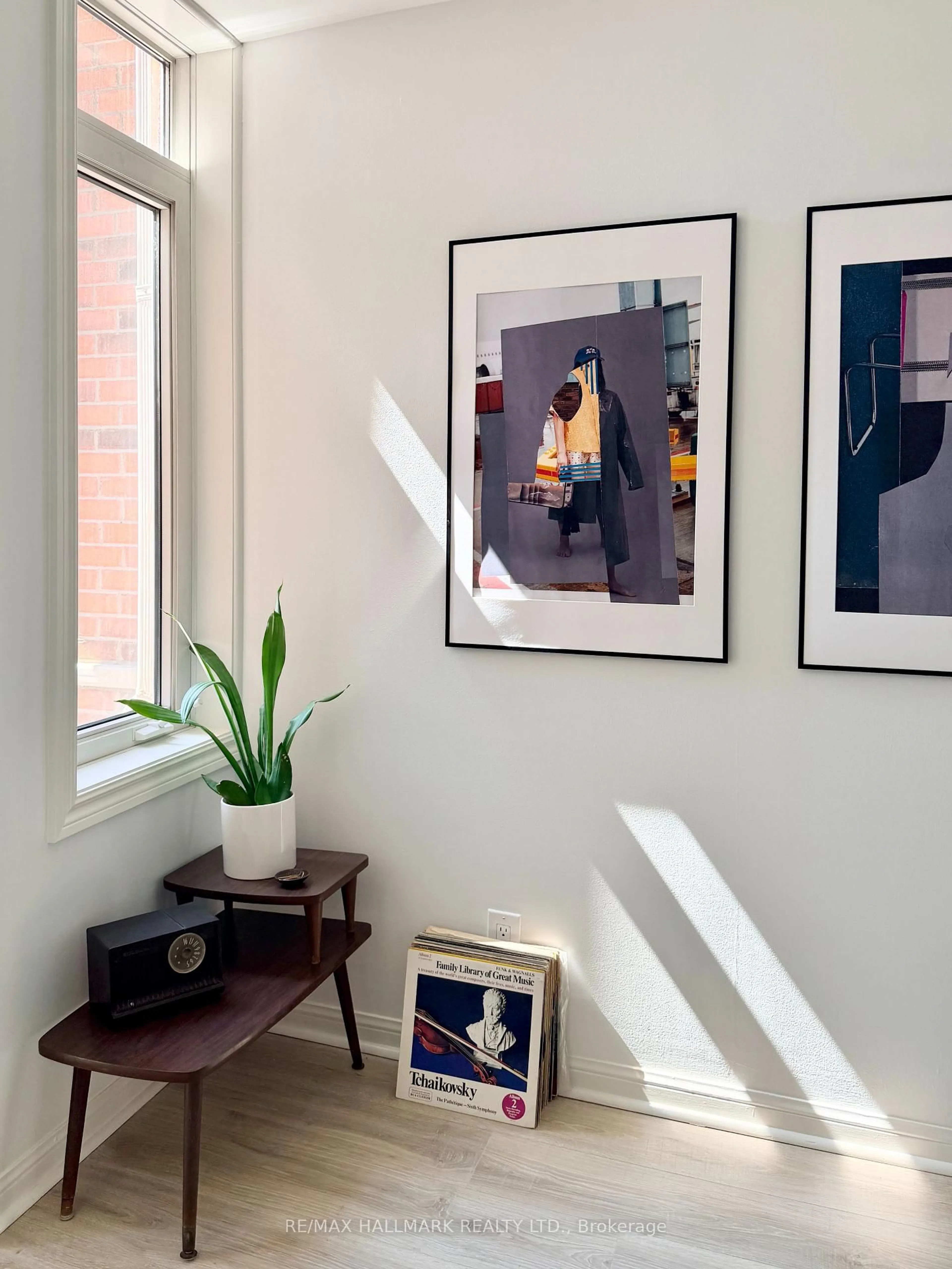 A pic of a room for 27 Sudbury St #2705, Toronto Ontario M6J 3W6