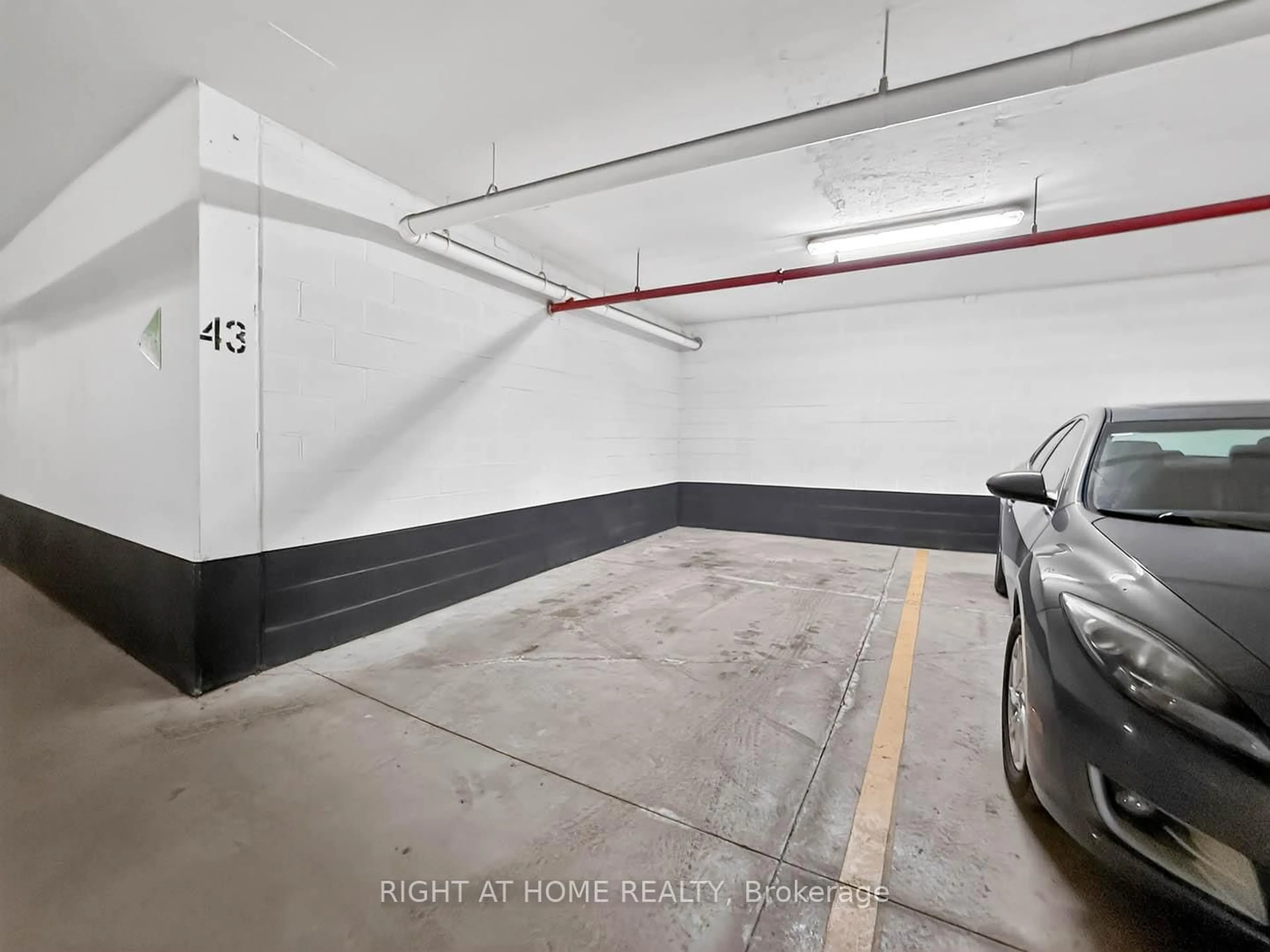 Parking for 1030 King St #802, Toronto Ontario M6K 3N3