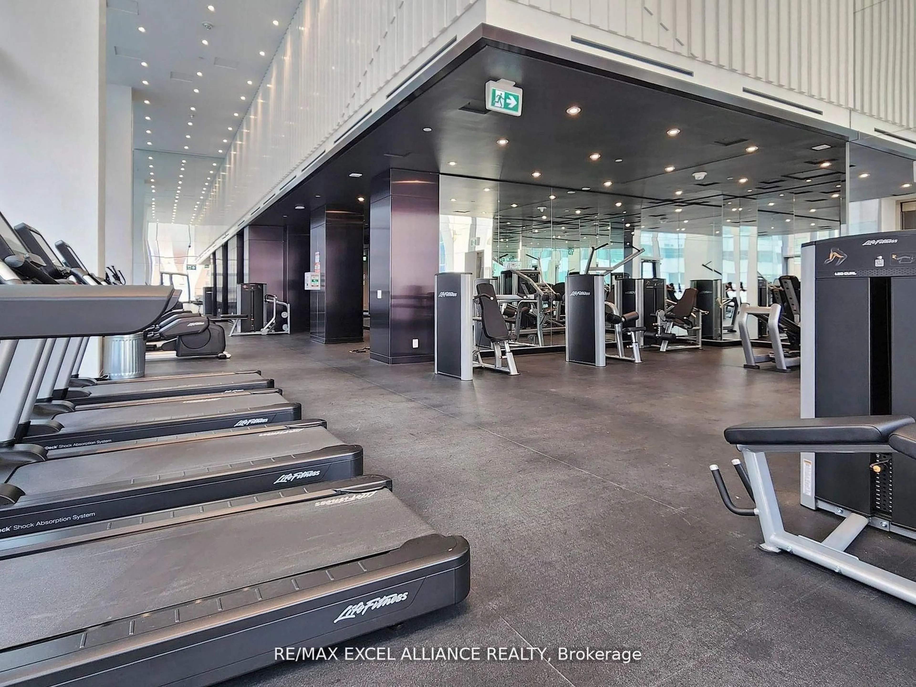 Gym or fitness room for 357 King St #206, Toronto Ontario M5V 0S7