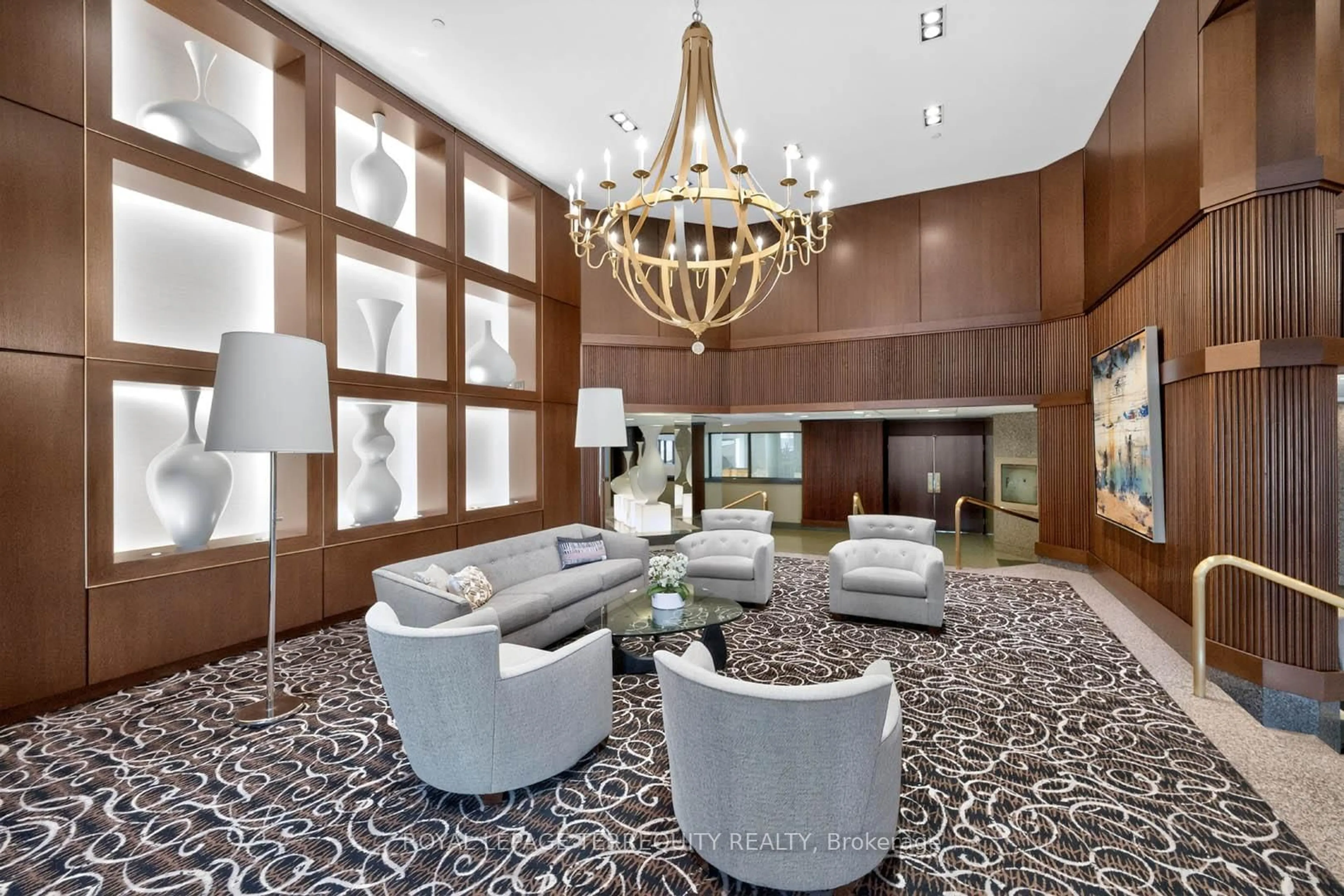 Lobby for 10 Kenneth Ave #1805, Toronto Ontario M2N 6K6