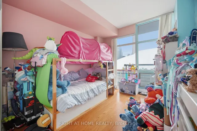 10 Navy Wharf Crt #2107, Toronto 4