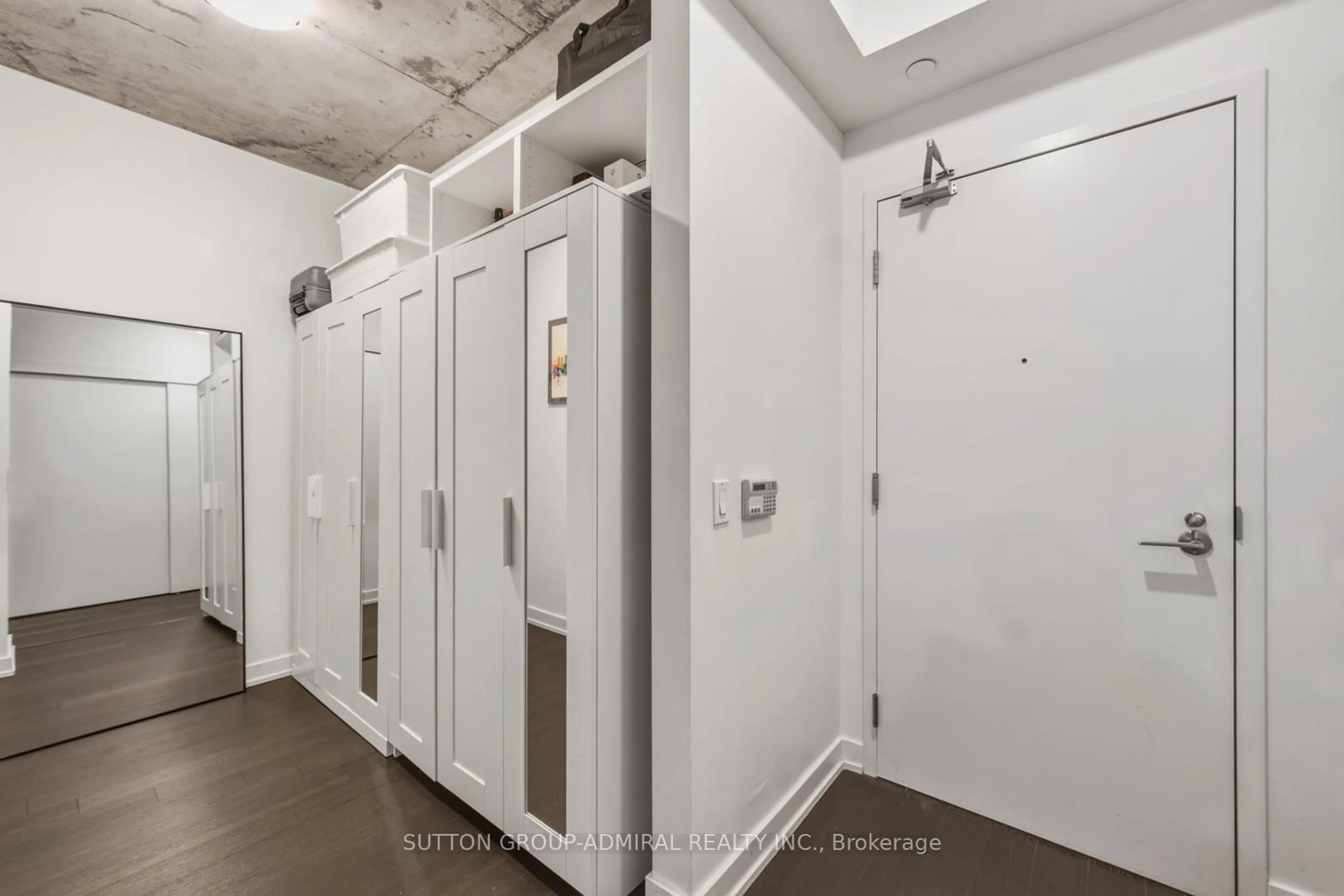 Storage room or clothes room or walk-in closet for 1030 King St #921, Toronto Ontario M6K 0B4