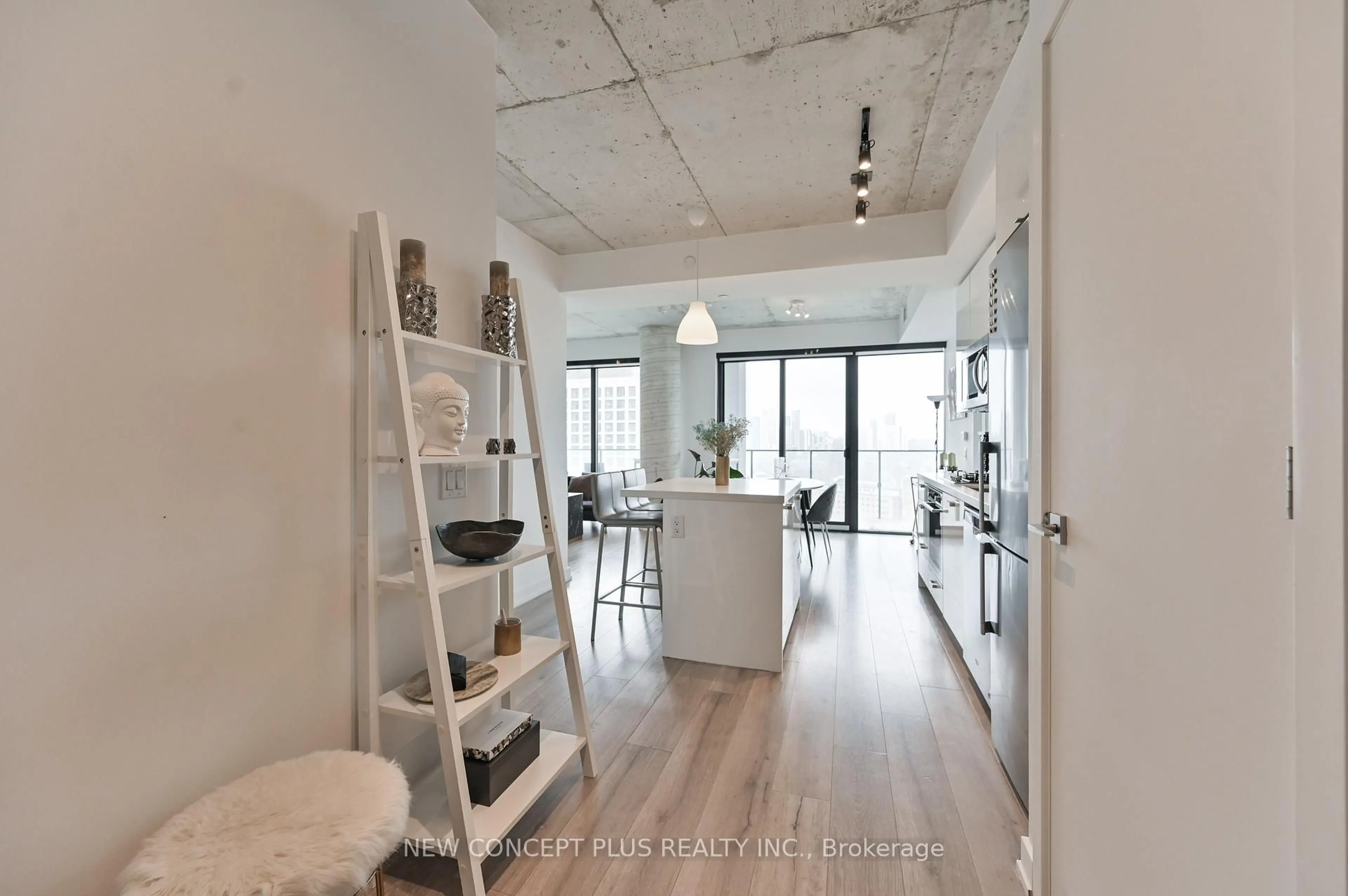 Unknown for 55 Ontario St #2301, Toronto Ontario M5A 0T8