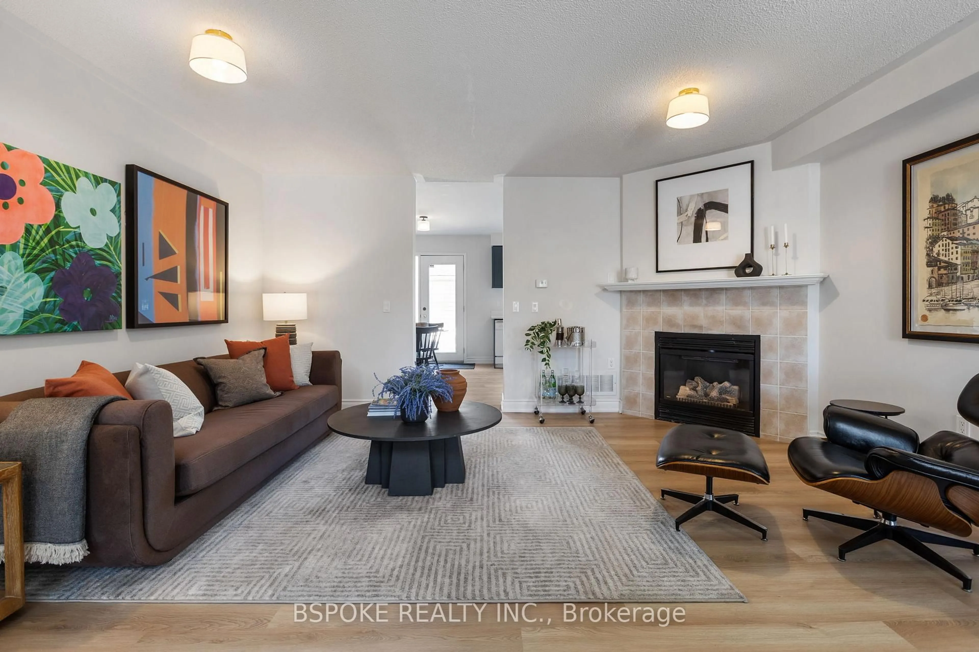 Living room with furniture, unknown for 1099 Ossington Ave, Toronto Ontario M6G 4B2