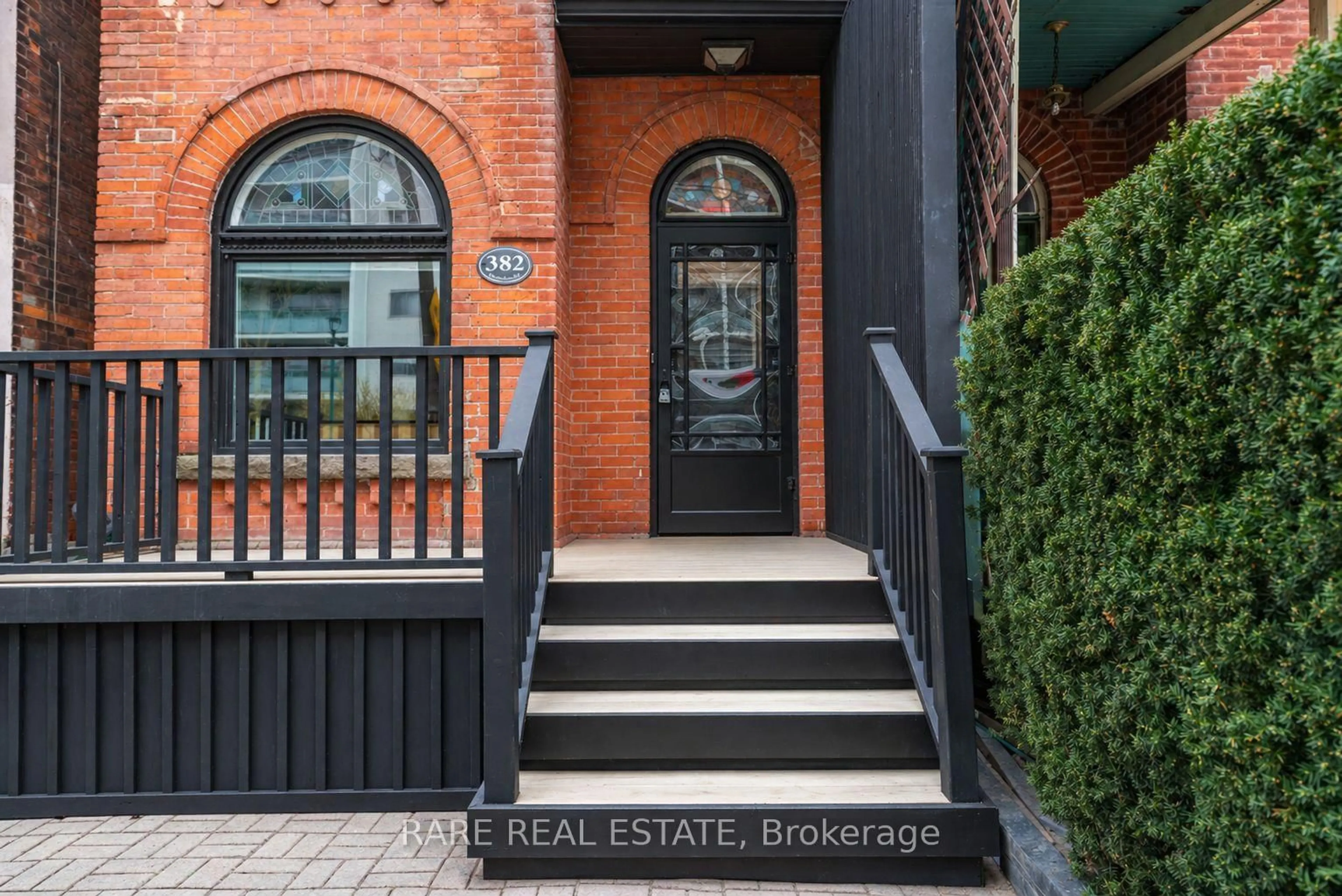 Unknown for 382 Rusholme Rd, Toronto Ontario M6H 2Z5