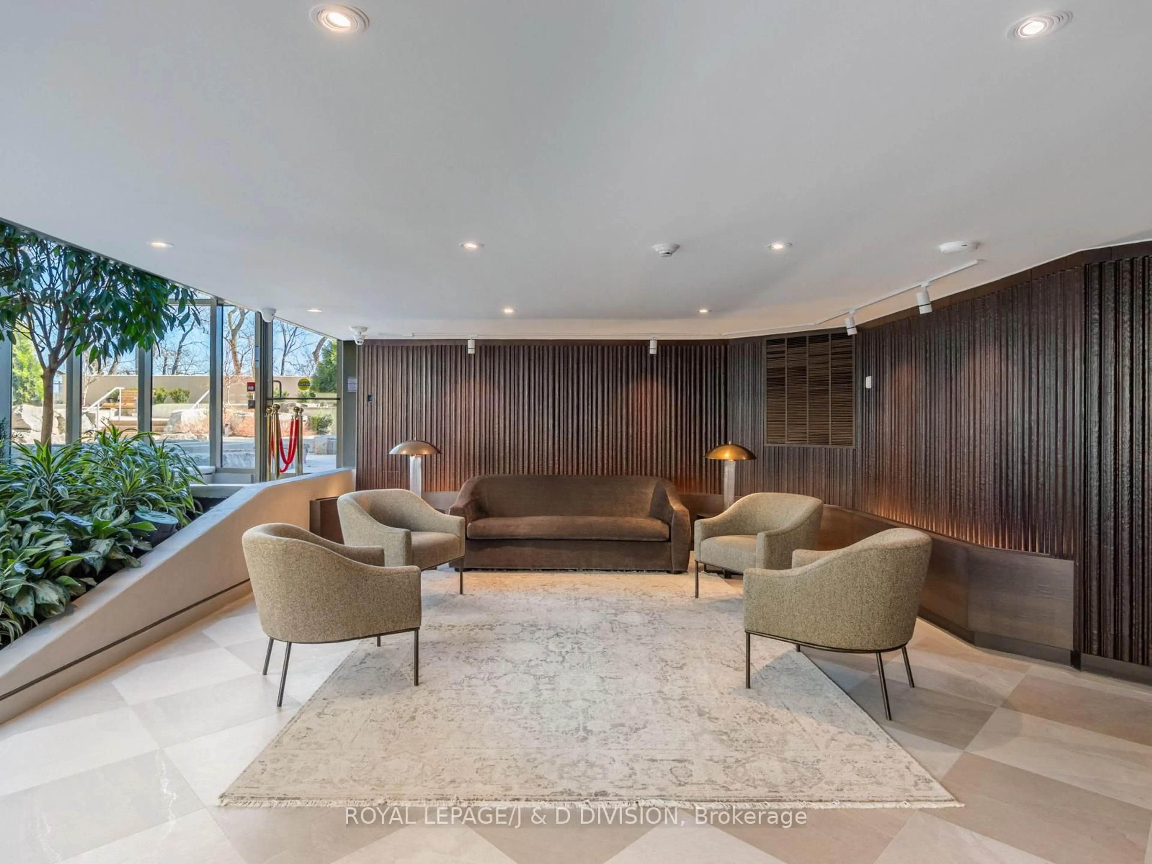 Lobby for 63 St Clair Ave #804, Toronto Ontario M4V 2Y9