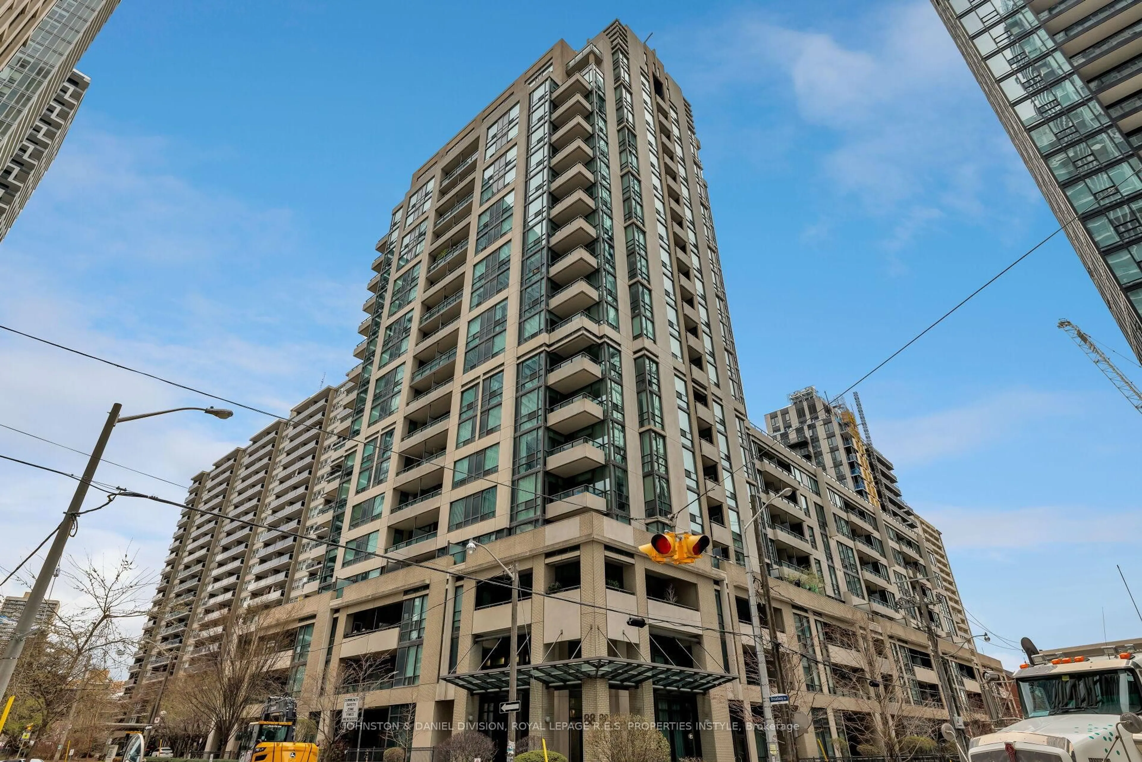 Unknown for 88 Broadway Ave #401, Toronto Ontario M4P 0A5