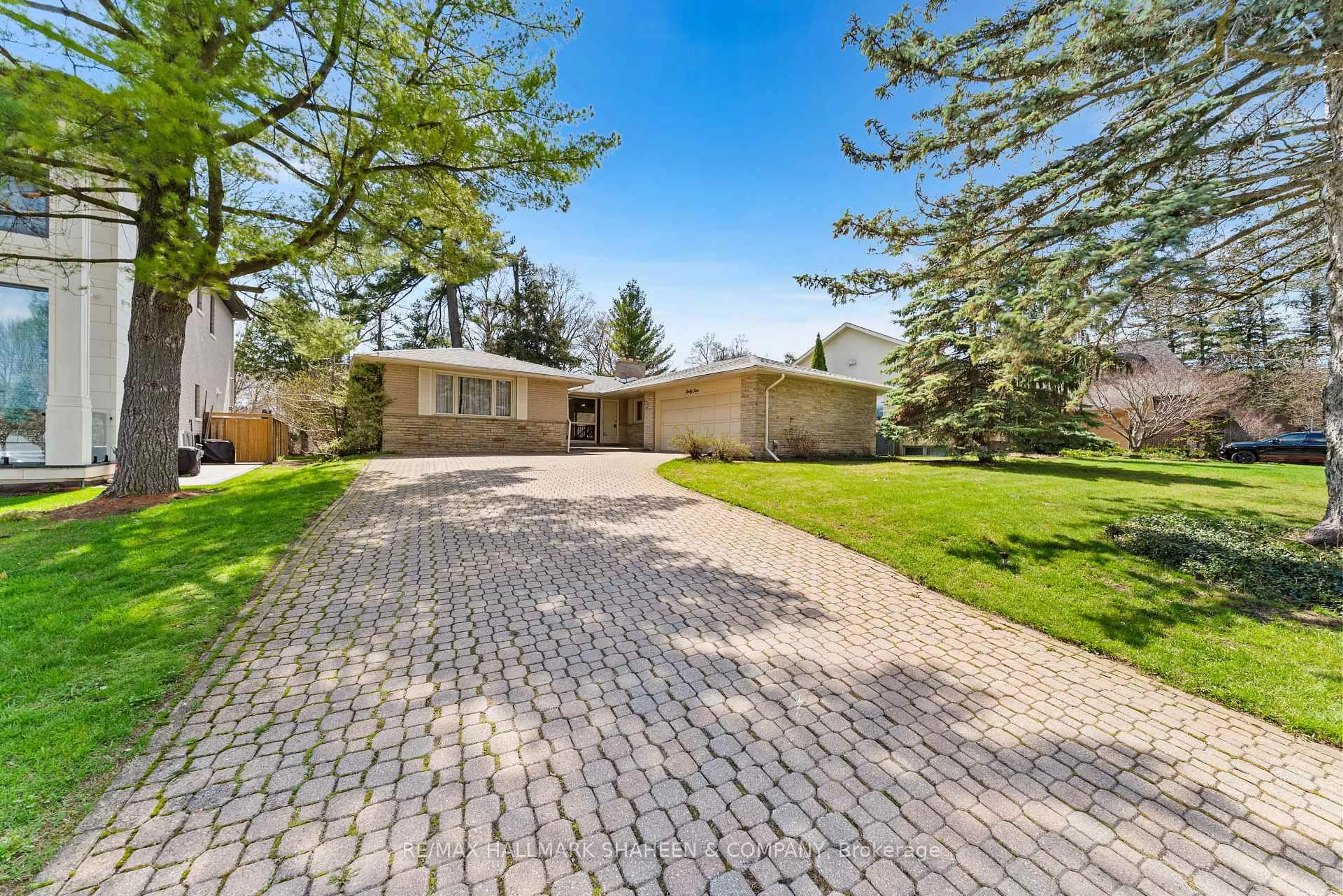 Unknown for 45 Hi Mount Dr, Toronto Ontario M2K 1X3