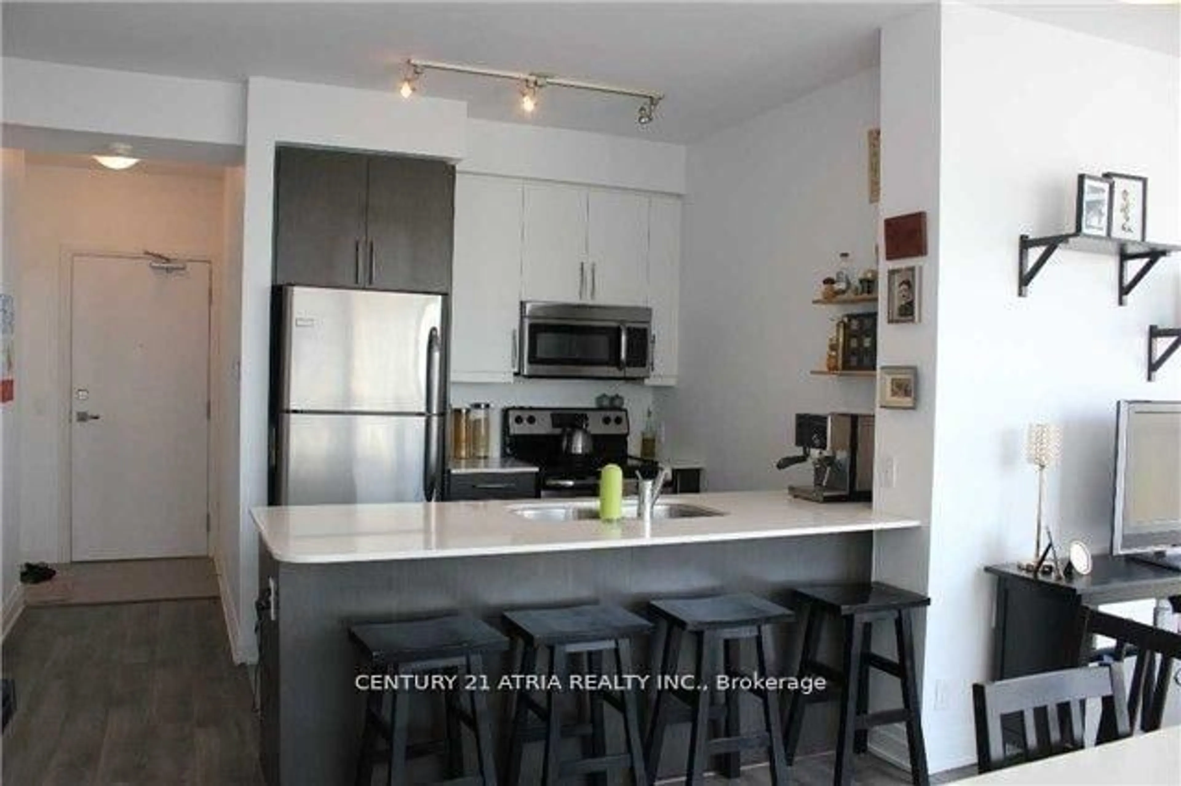 Open concept kitchen, unknown for 530 St Clair Ave #1004, Toronto Ontario M6C 0A2