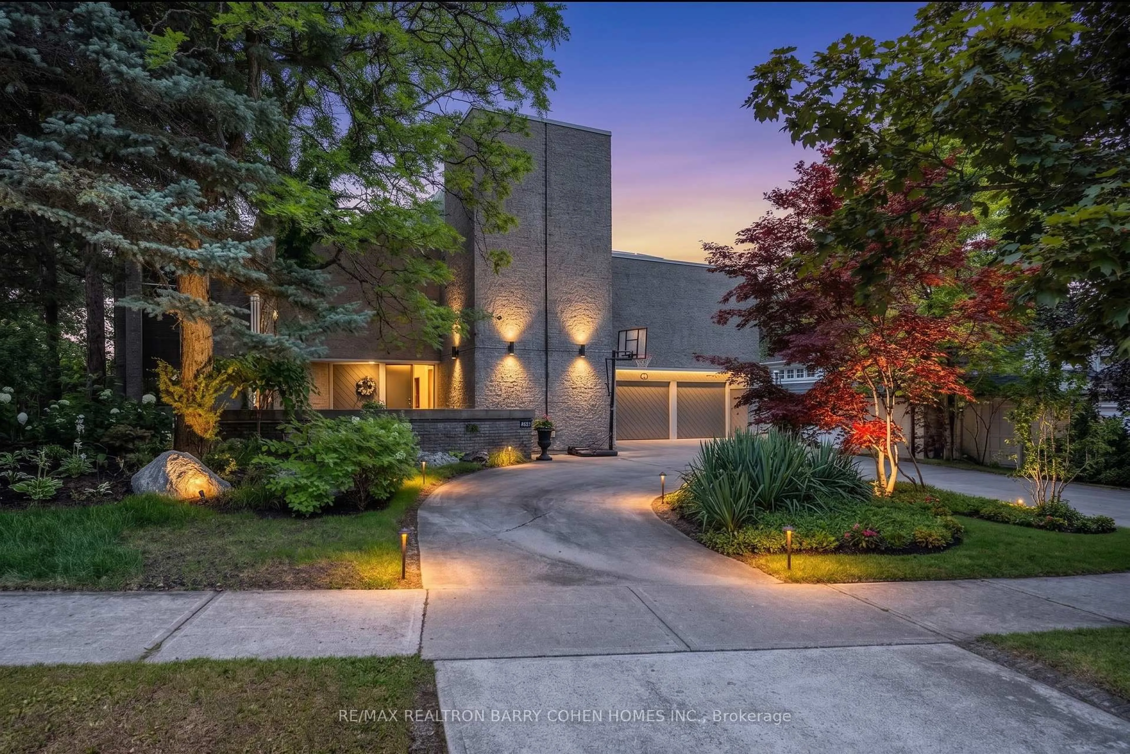 Unknown for 10 Penwood Cres, Toronto Ontario M3B 2B9