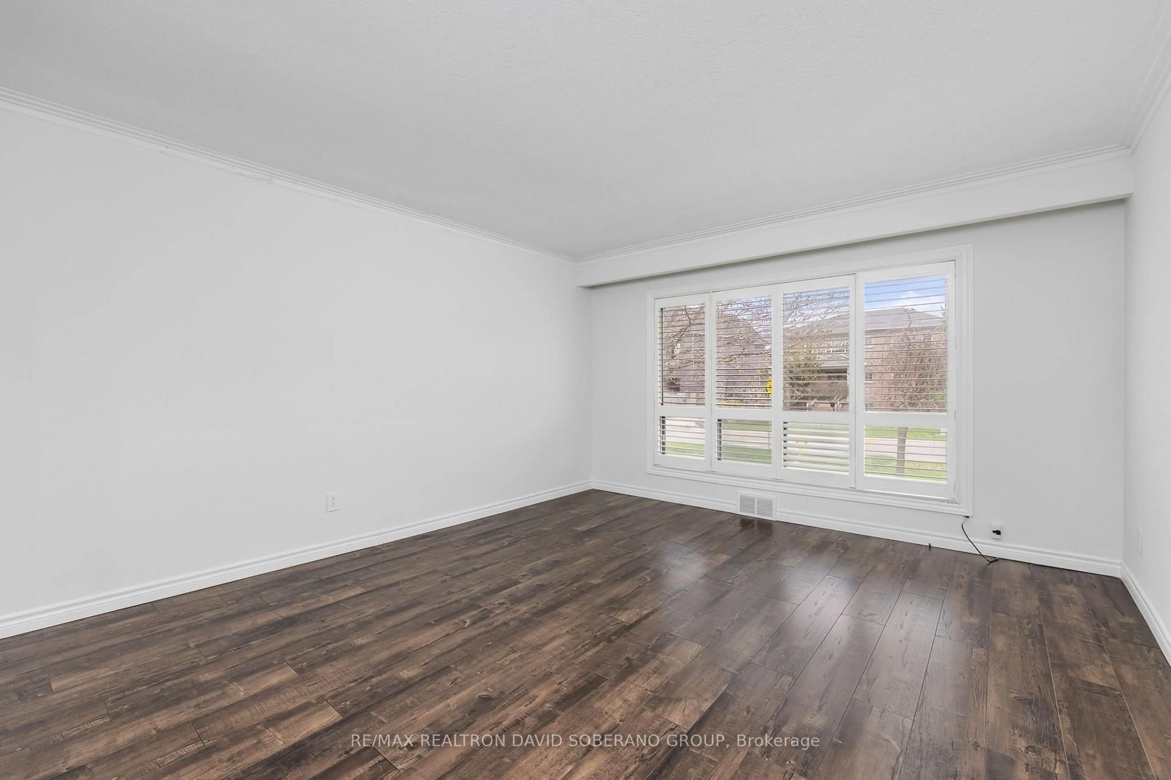 A pic of a room for 16 Faith Ave, Toronto Ontario M3H 1W3