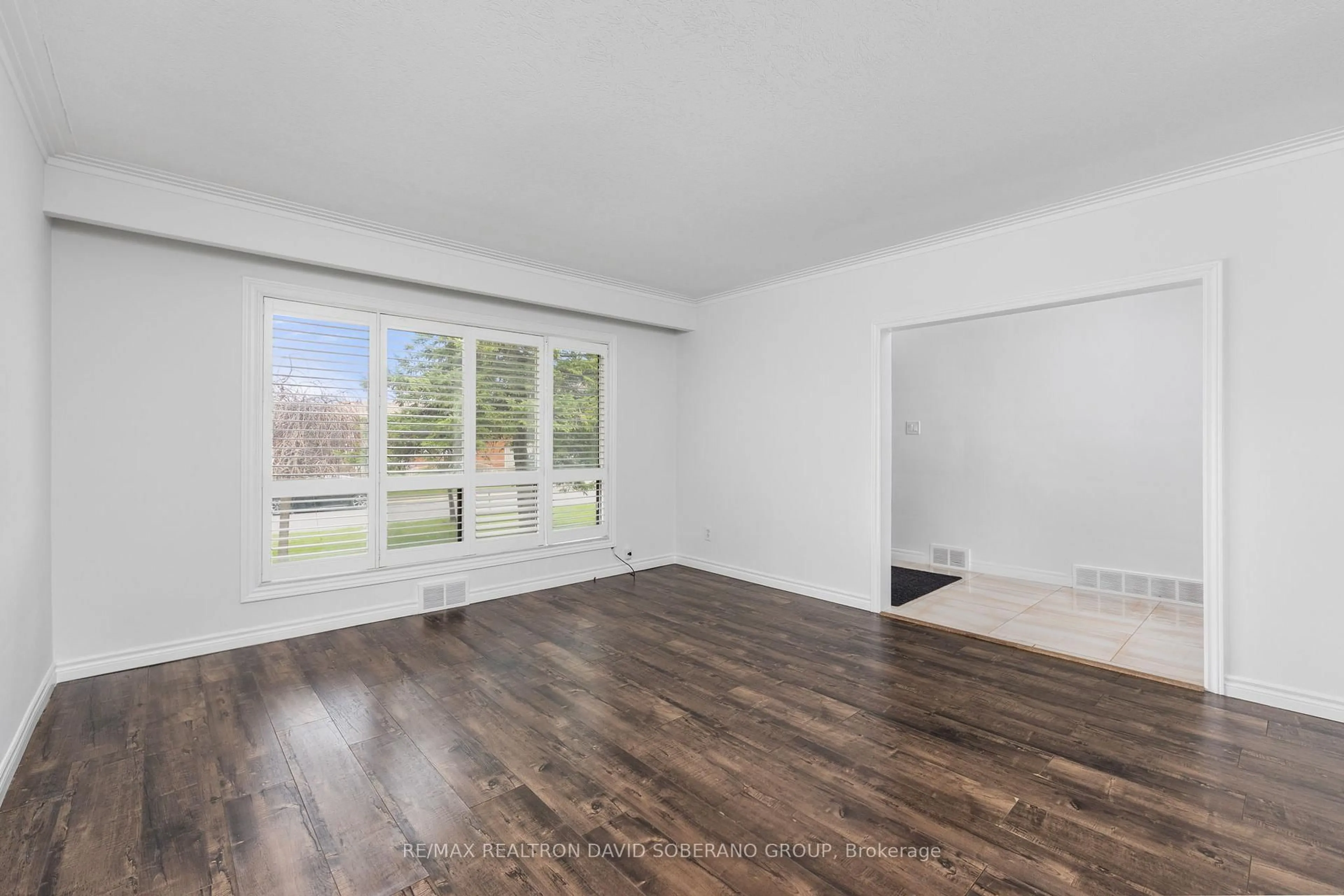 A pic of a room for 16 Faith Ave, Toronto Ontario M3H 1W3