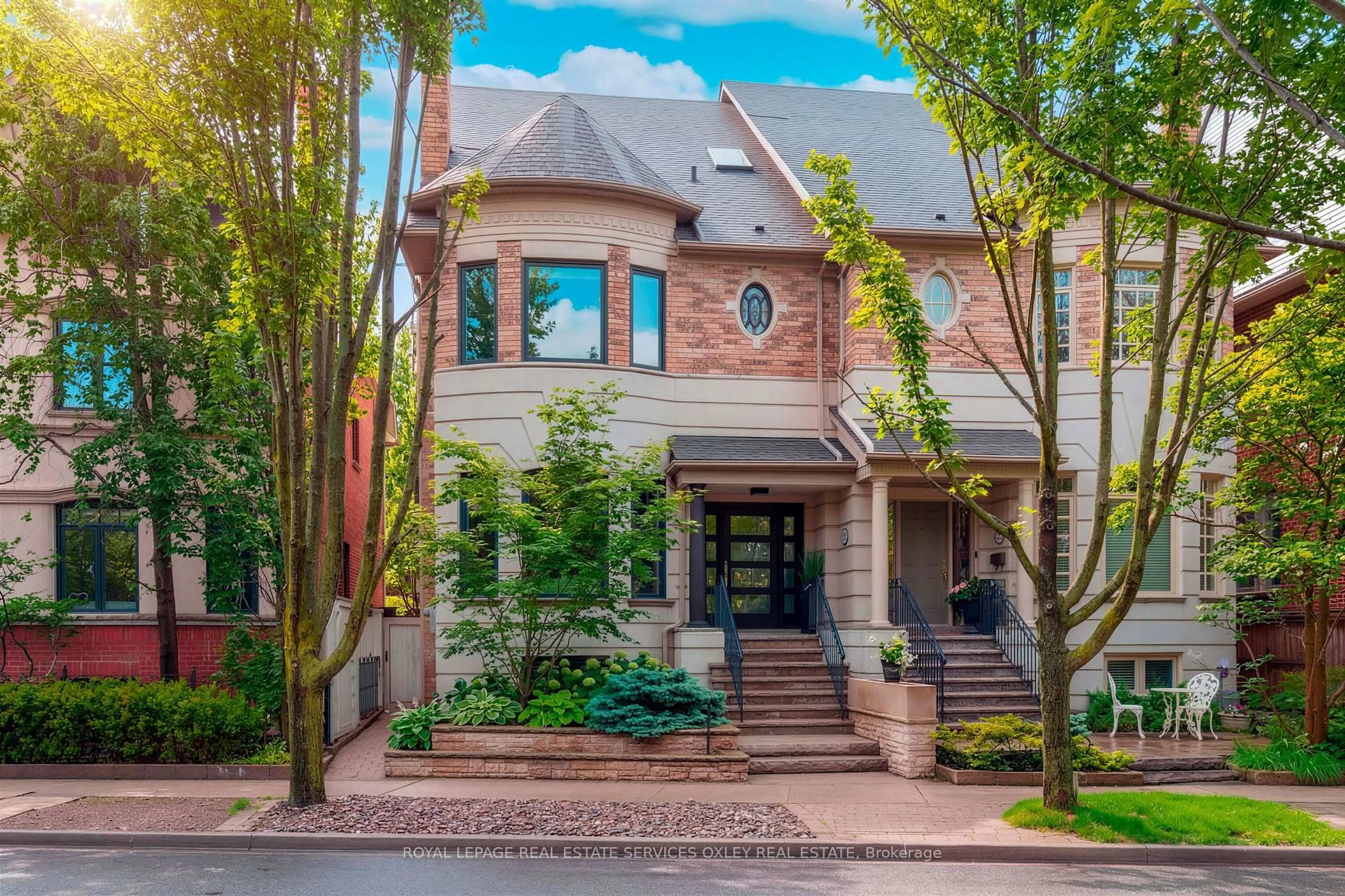 Home with brick exterior material, street for 46 Mathersfield Dr, Toronto Ontario M4W 3W5