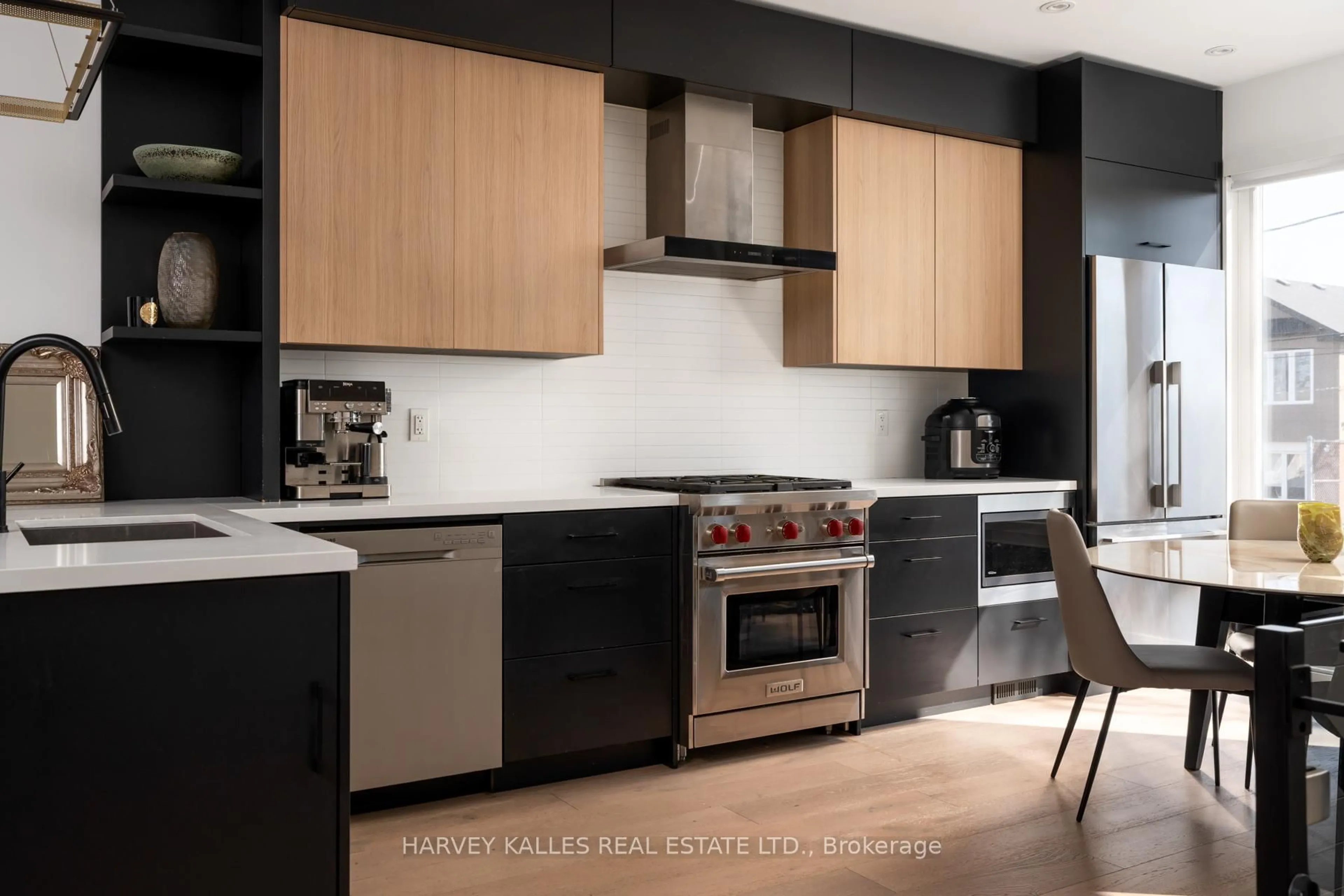 Contemporary kitchen, unknown for 38 Alameda Ave, Toronto Ontario M6C 3W2
