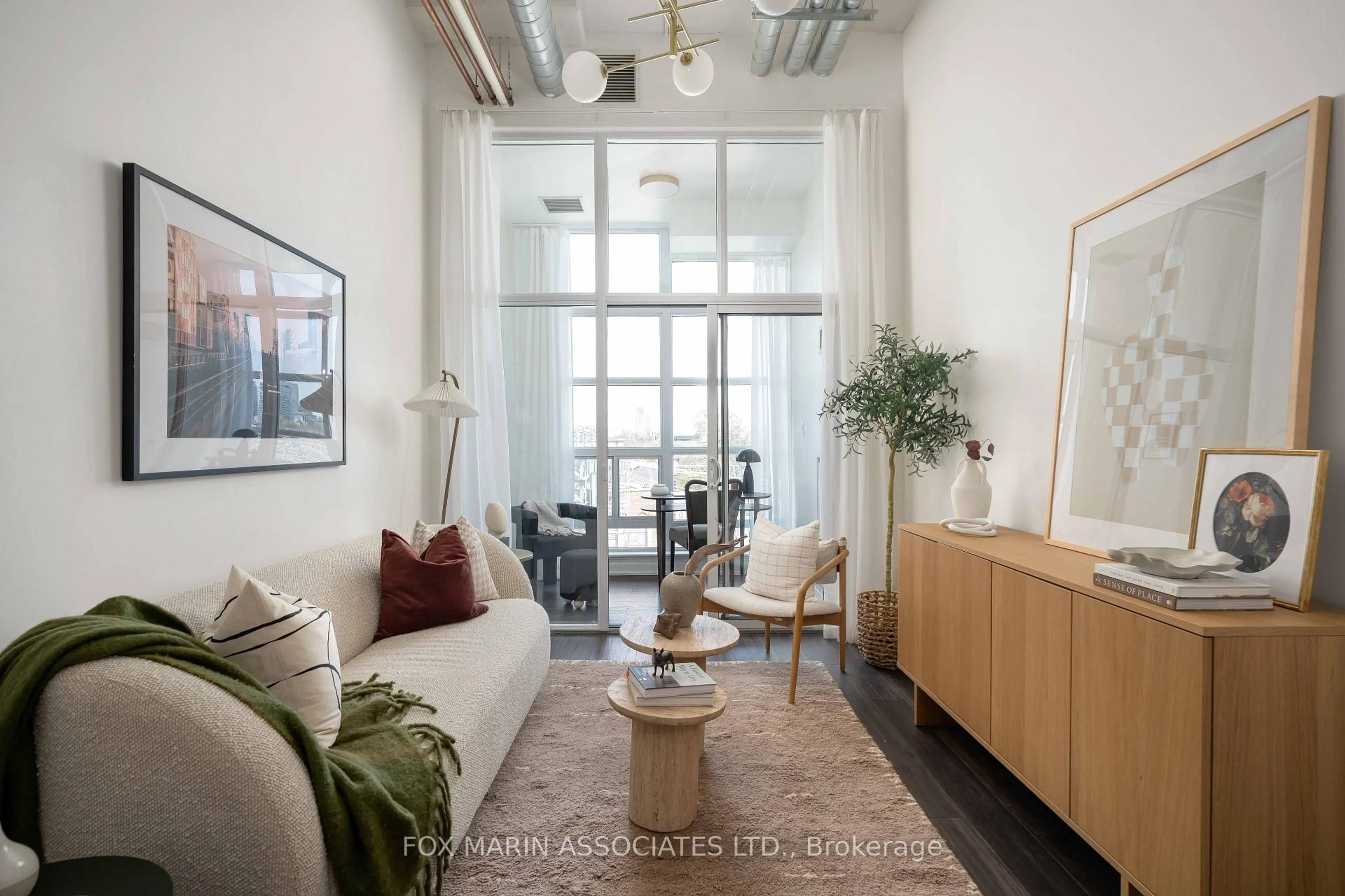 Unknown for 380 Macpherson Ave #430, Toronto Ontario M4V 3E3