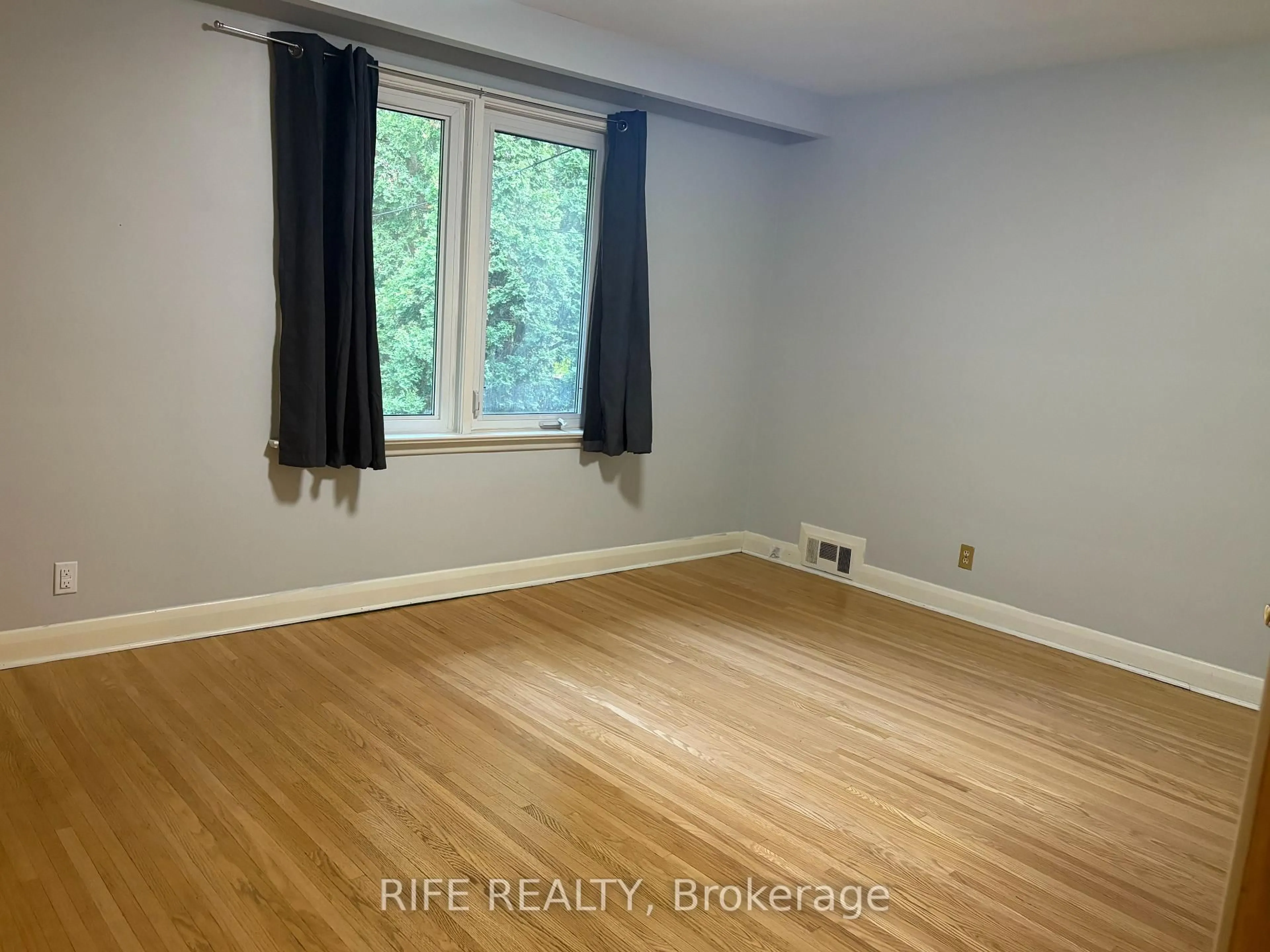 A pic of a room for 67 Munro Blvd, Toronto Ontario M2P 1C3