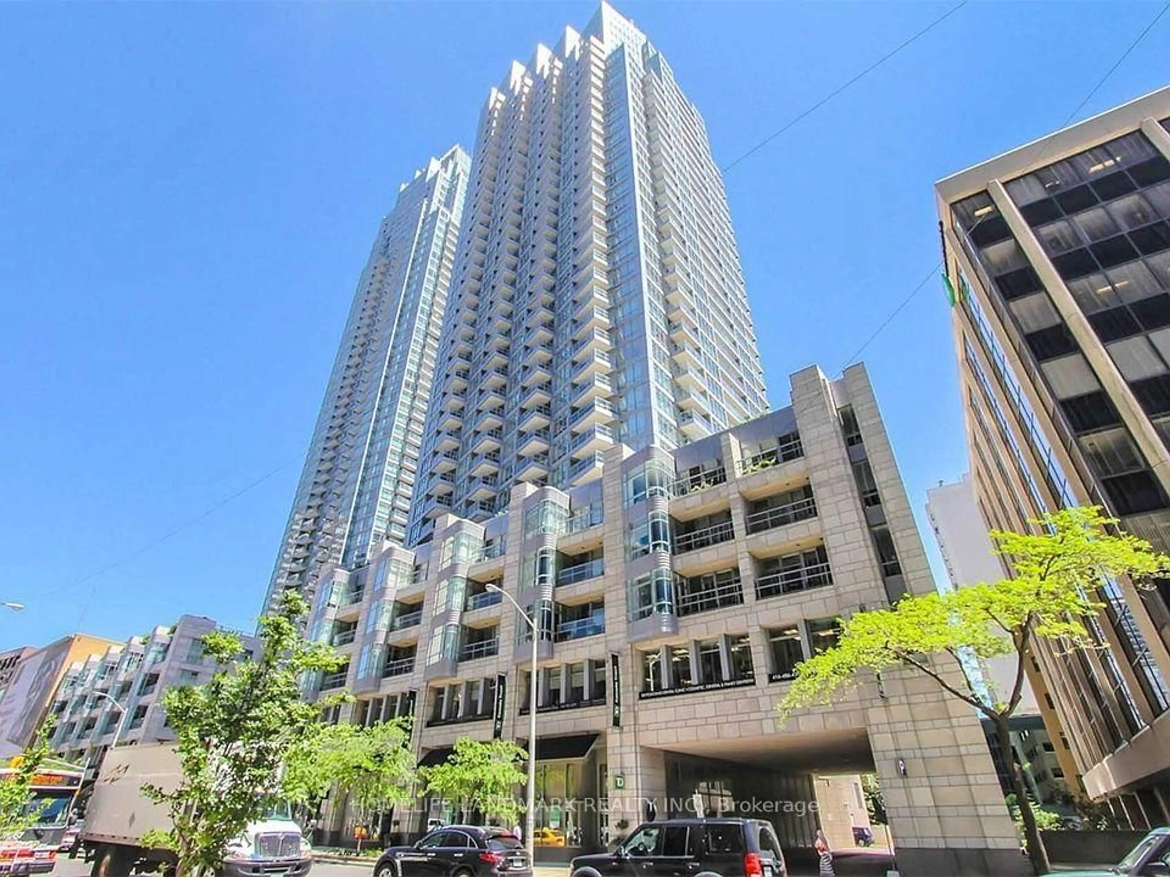Unknown for 2181 Yonge St #1802, Toronto Ontario M4S 2B1