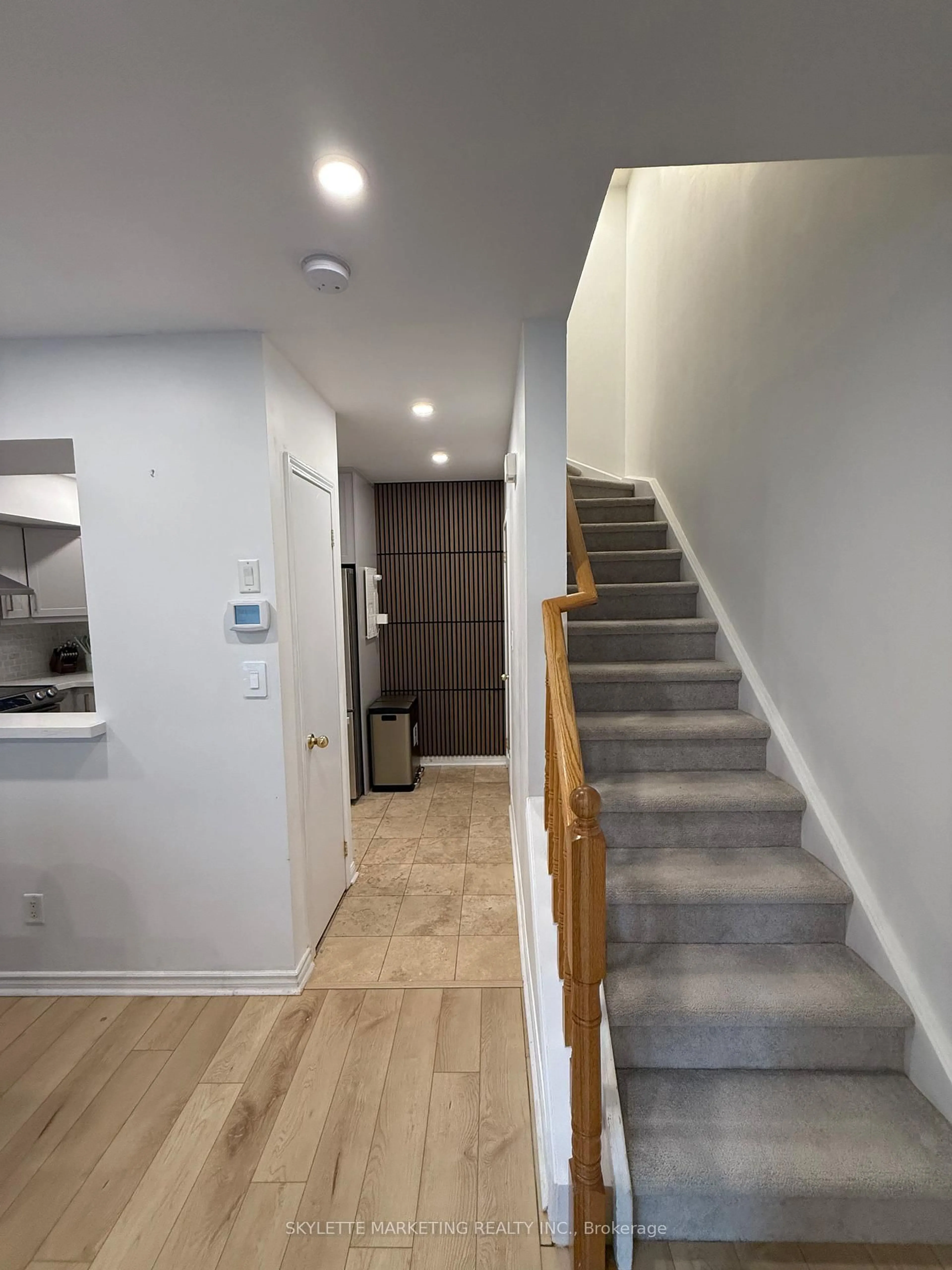 Unknown for 3 Everson Dr #123, Toronto Ontario M2N 7C2