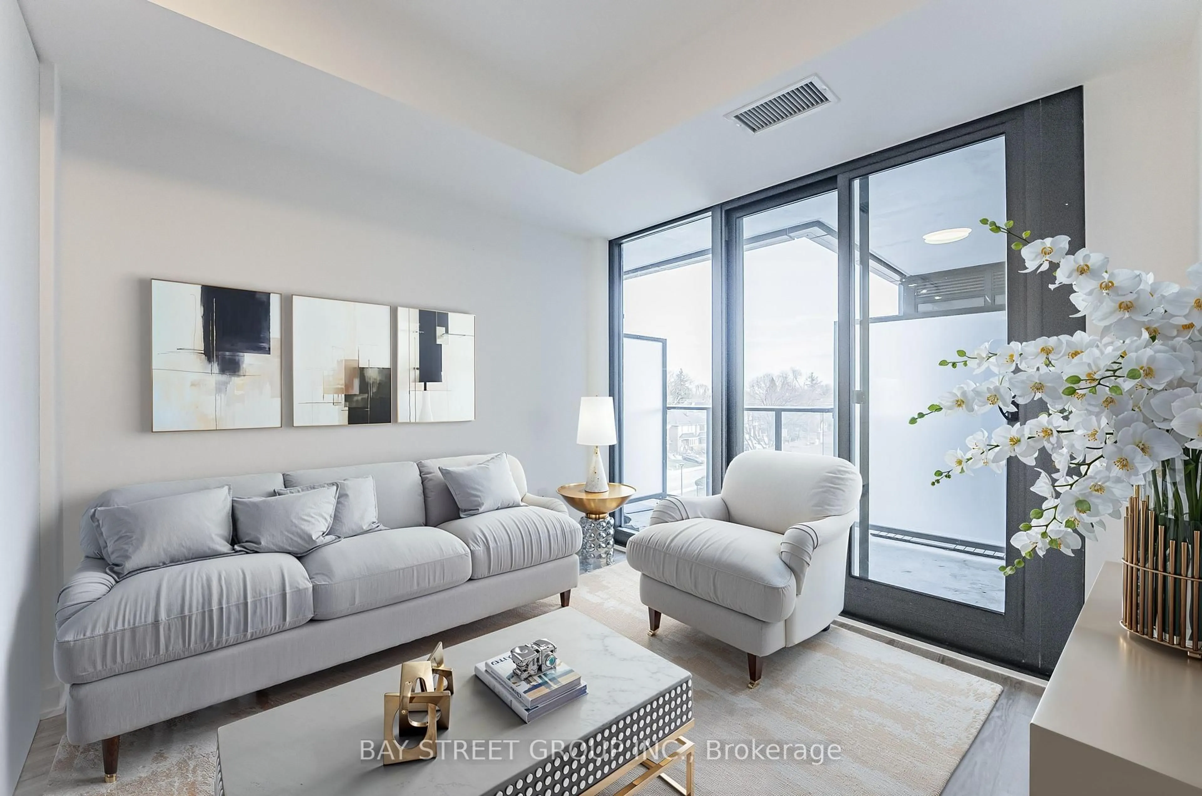 Unknown for 250 Lawrence Ave #526, Toronto Ontario M5M 1B2