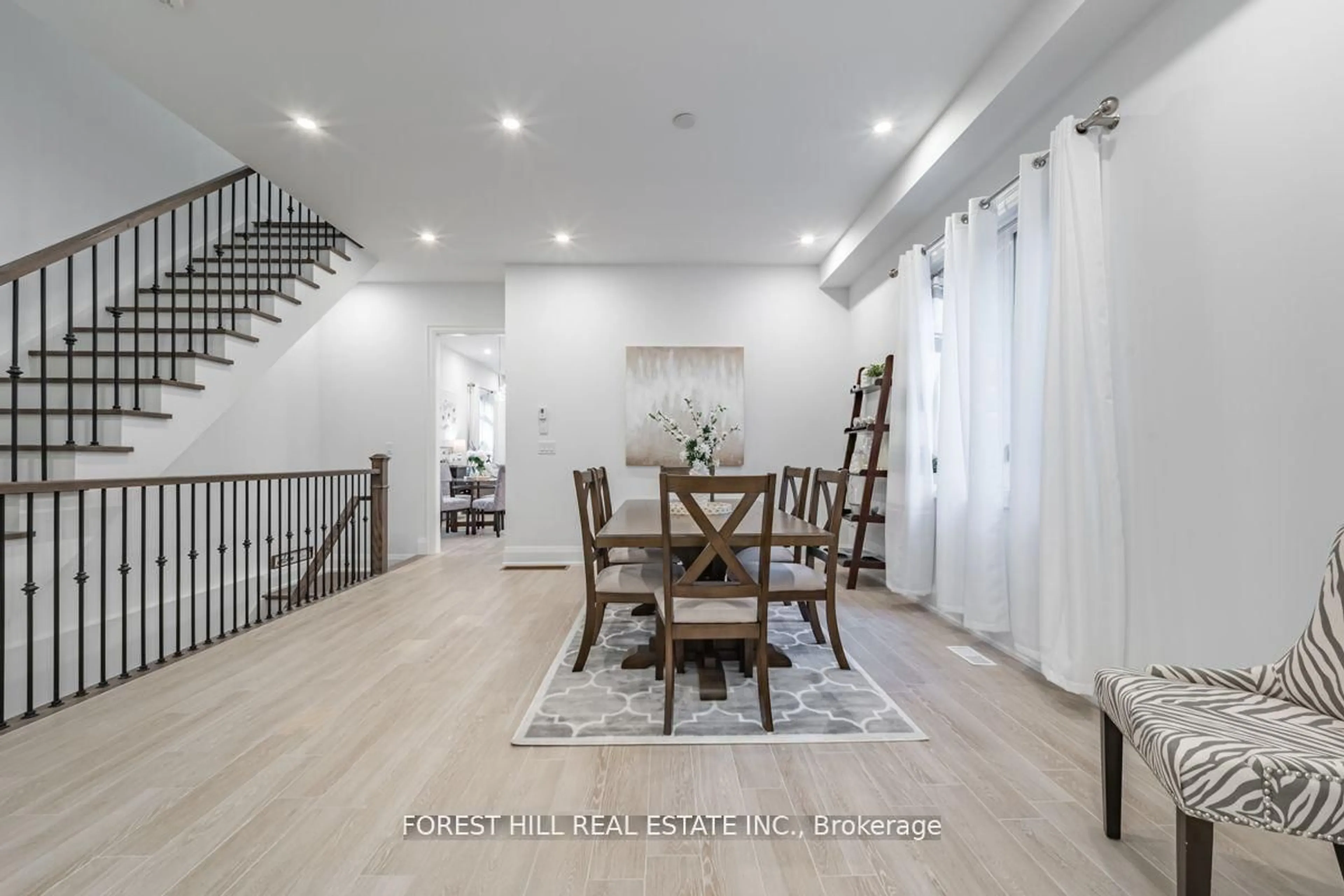 Dining room, unknown for 611 Northcliffe Blvd, Toronto Ontario M6E 3L8