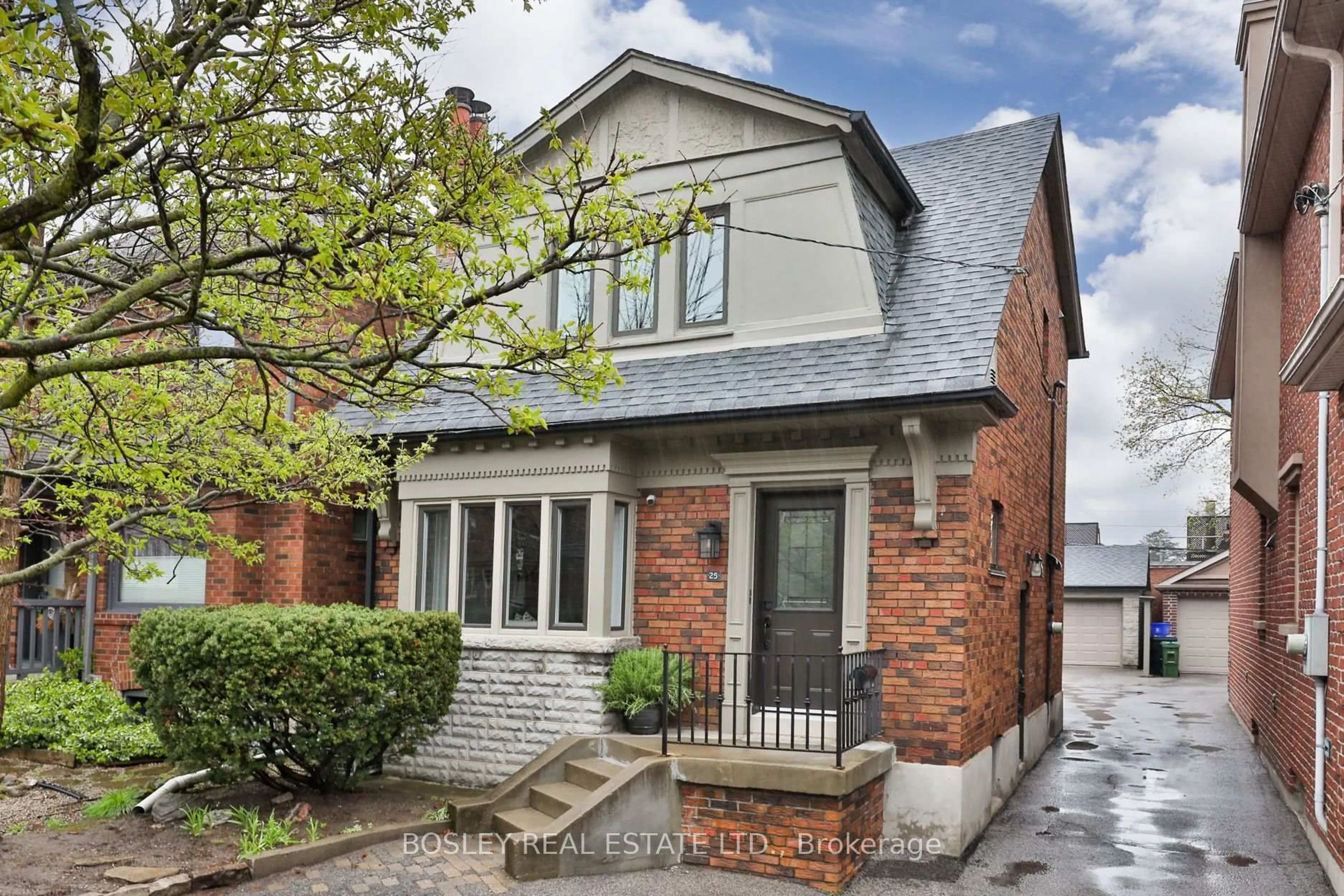 Home with brick exterior material, street for 25 Whitewood Rd, Toronto Ontario M4S 2X8