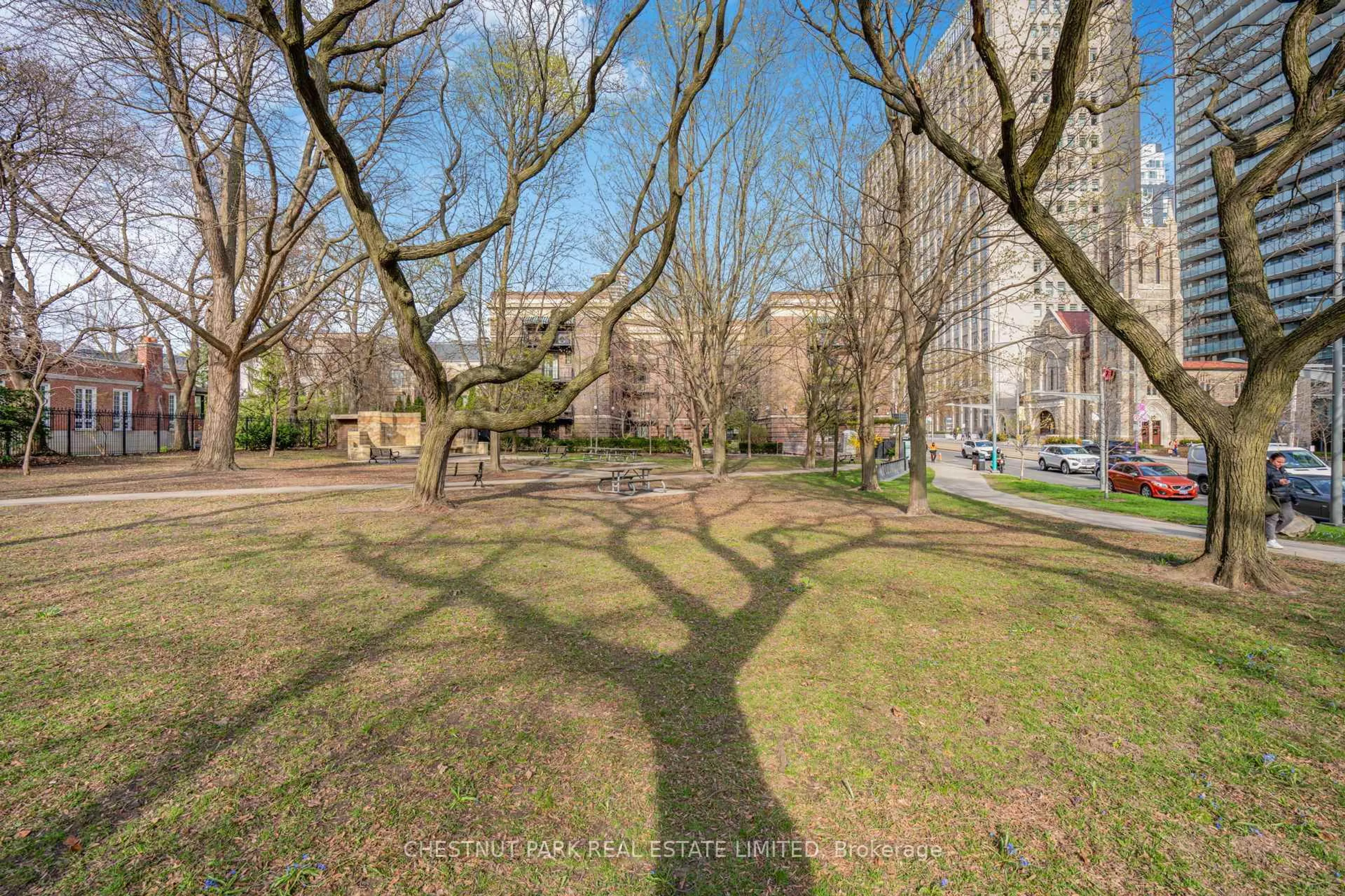 A pic from outside/outdoor area/front of a property/back of a property/a pic from drone, unknown for 150 St Clair Ave #106, Toronto Ontario M4V 1N5
