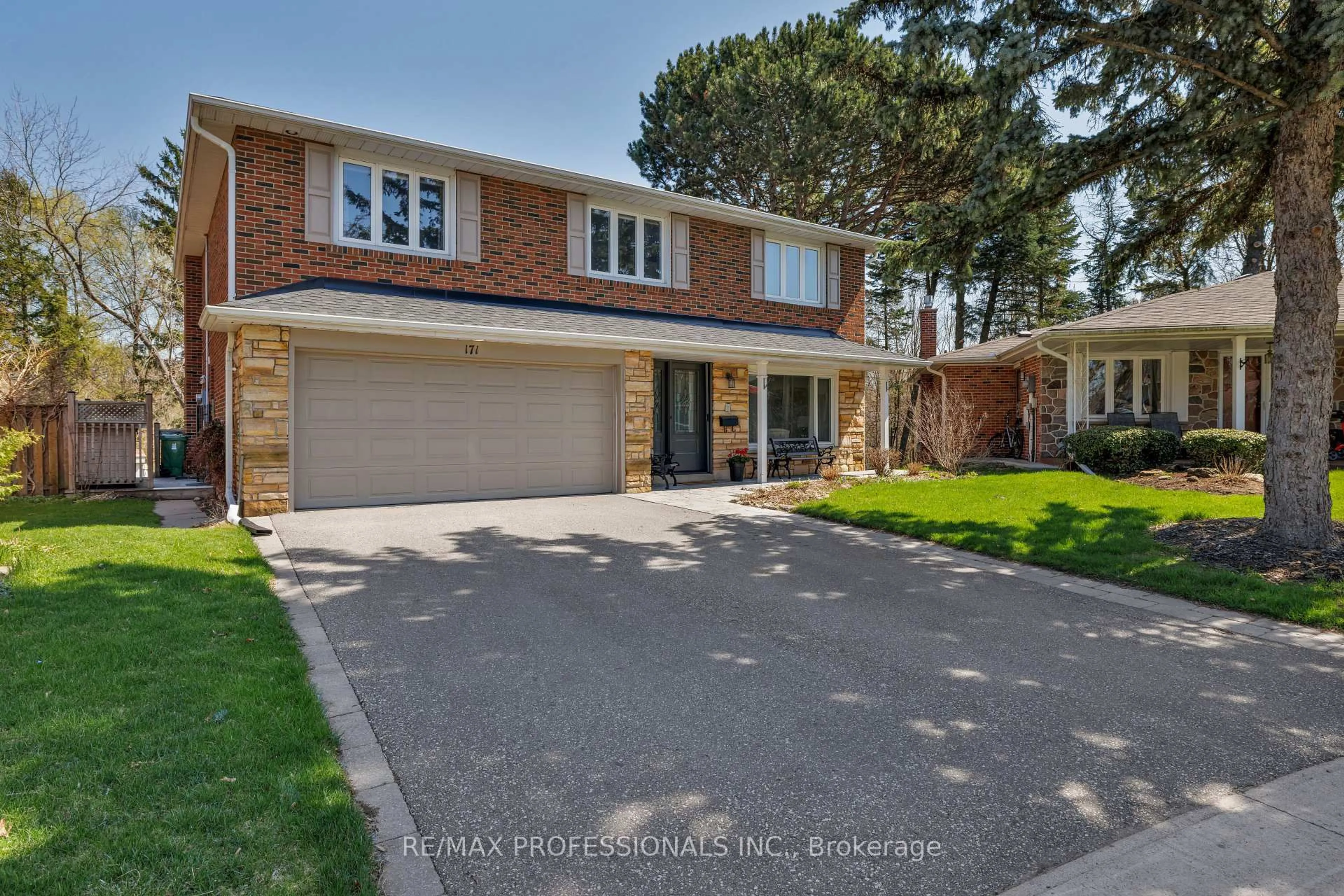 Home with brick exterior material, street for 171 Brahms Ave, Toronto Ontario M2H 1H9