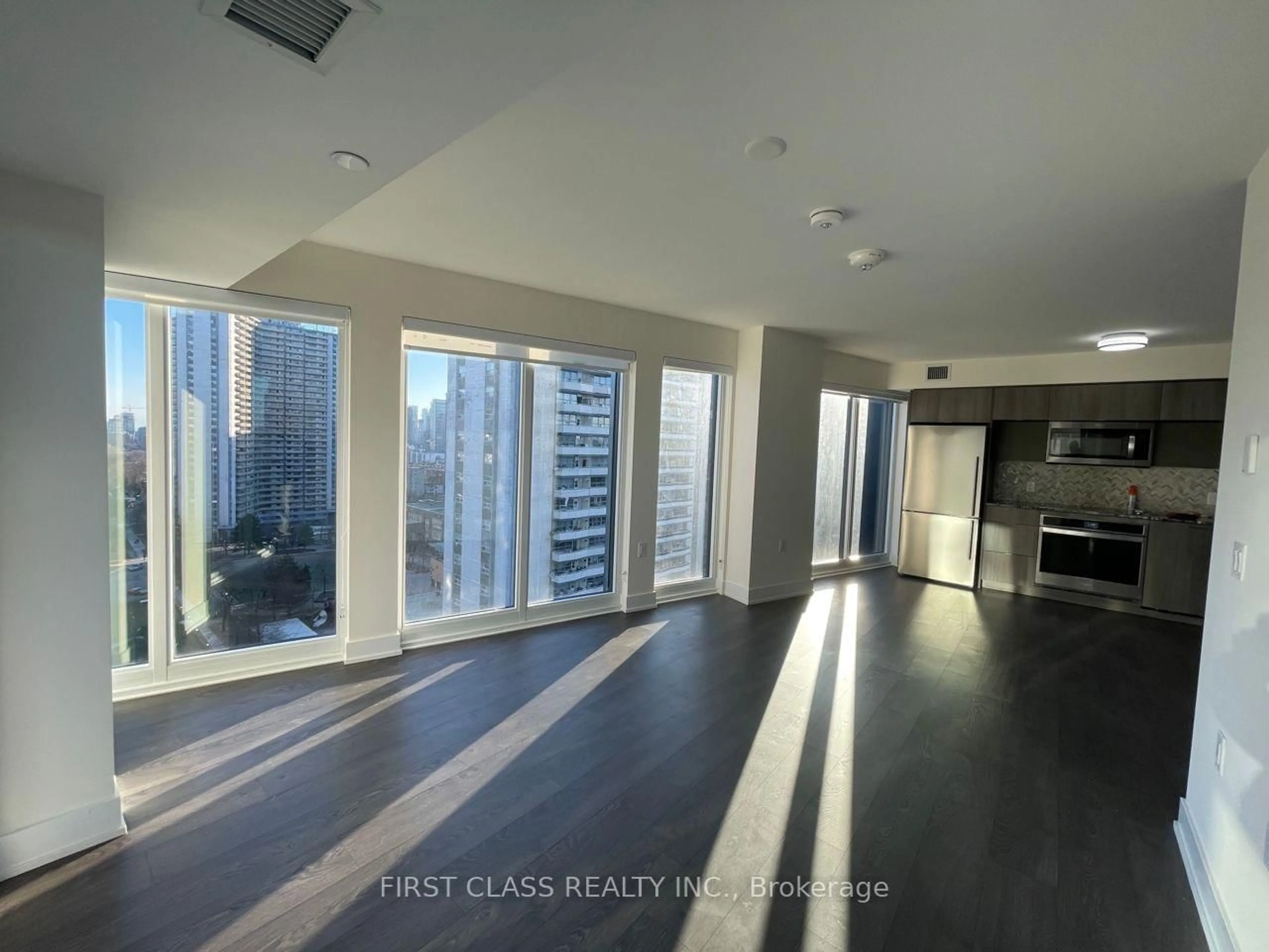 A pic of a room for 575 Bloor St #1307, Toronto Ontario M4W 0B2