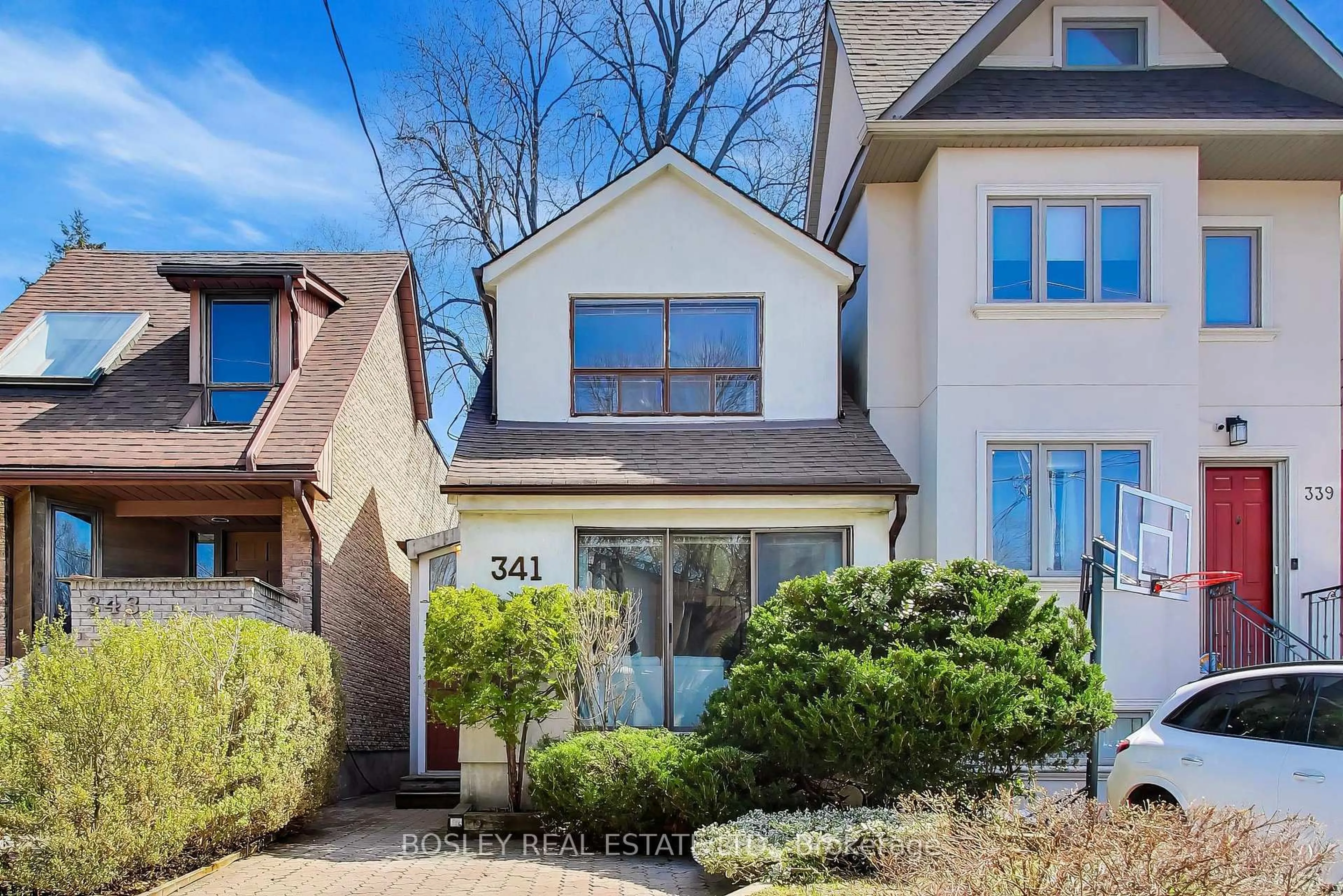 Home with brick exterior material, street for 341 Cleveland St, Toronto Ontario M4S 2X1