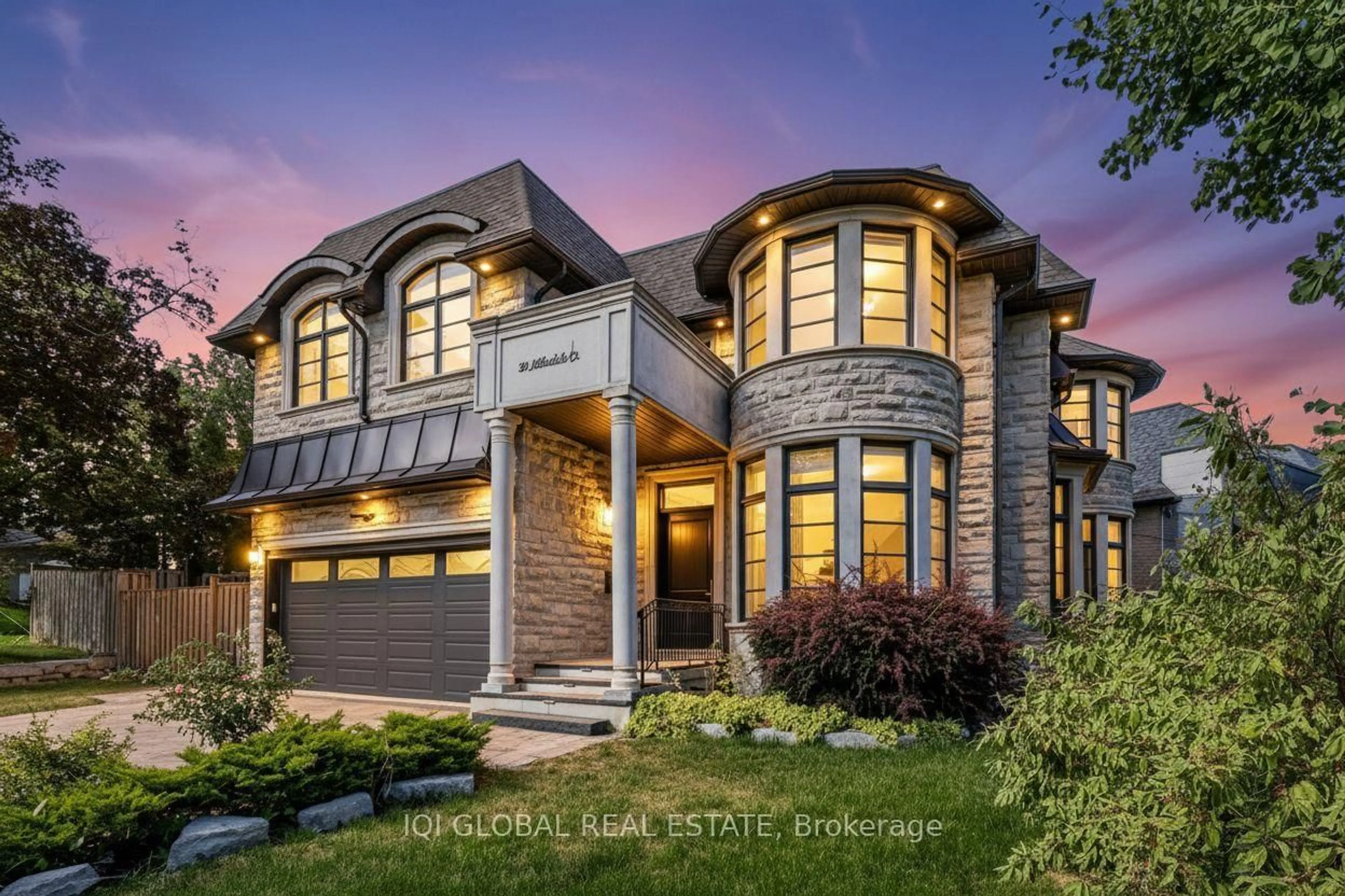 Home with brick exterior material, street for 29 Alderdale Crt, Toronto Ontario M3B 2H8