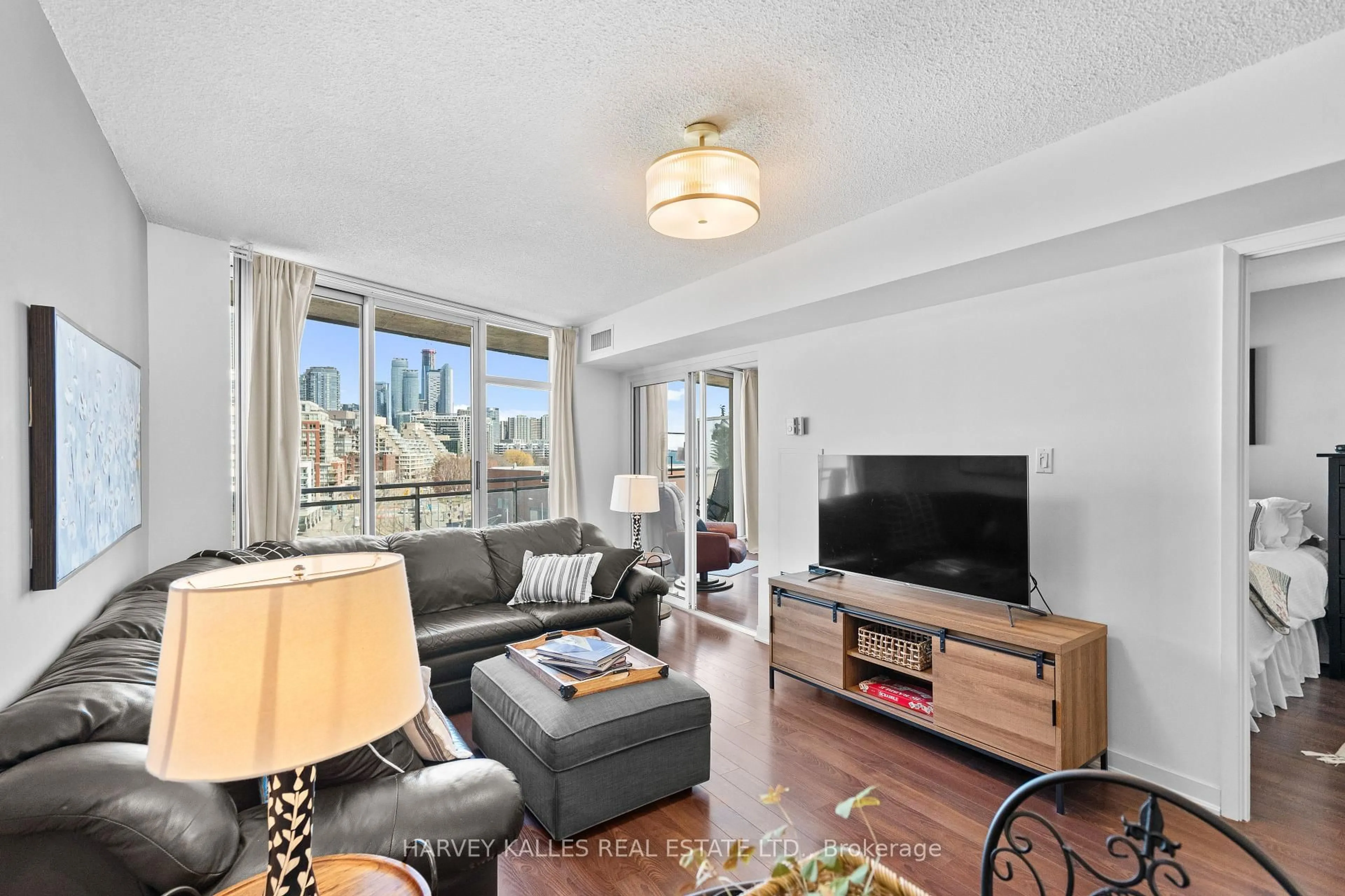 Living room with furniture, unknown for 650 Queens Quay #803, Toronto Ontario M5V 3N2