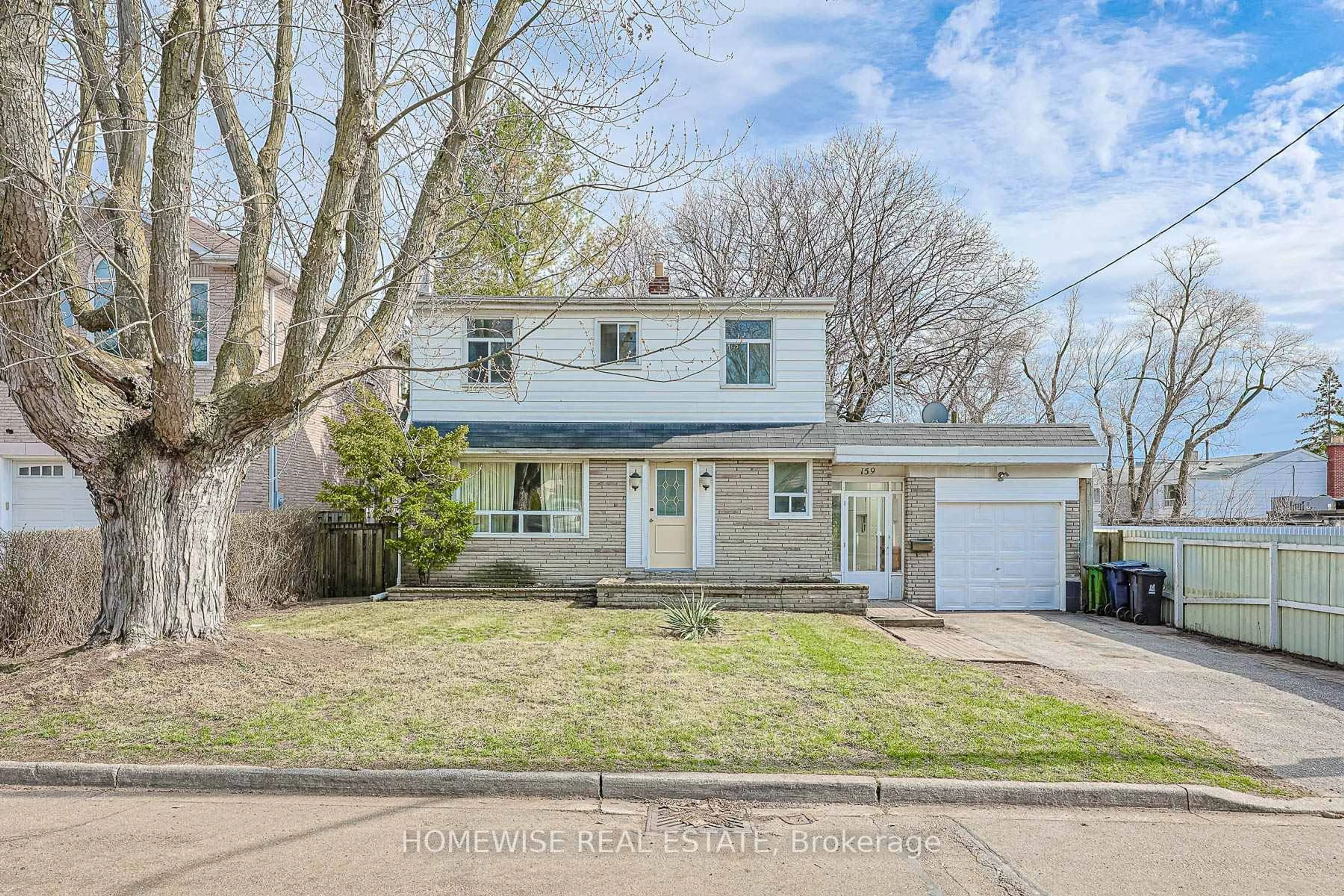 Home with vinyl exterior material, street for 159 Alfred Ave, Toronto Ontario M2N 3J3